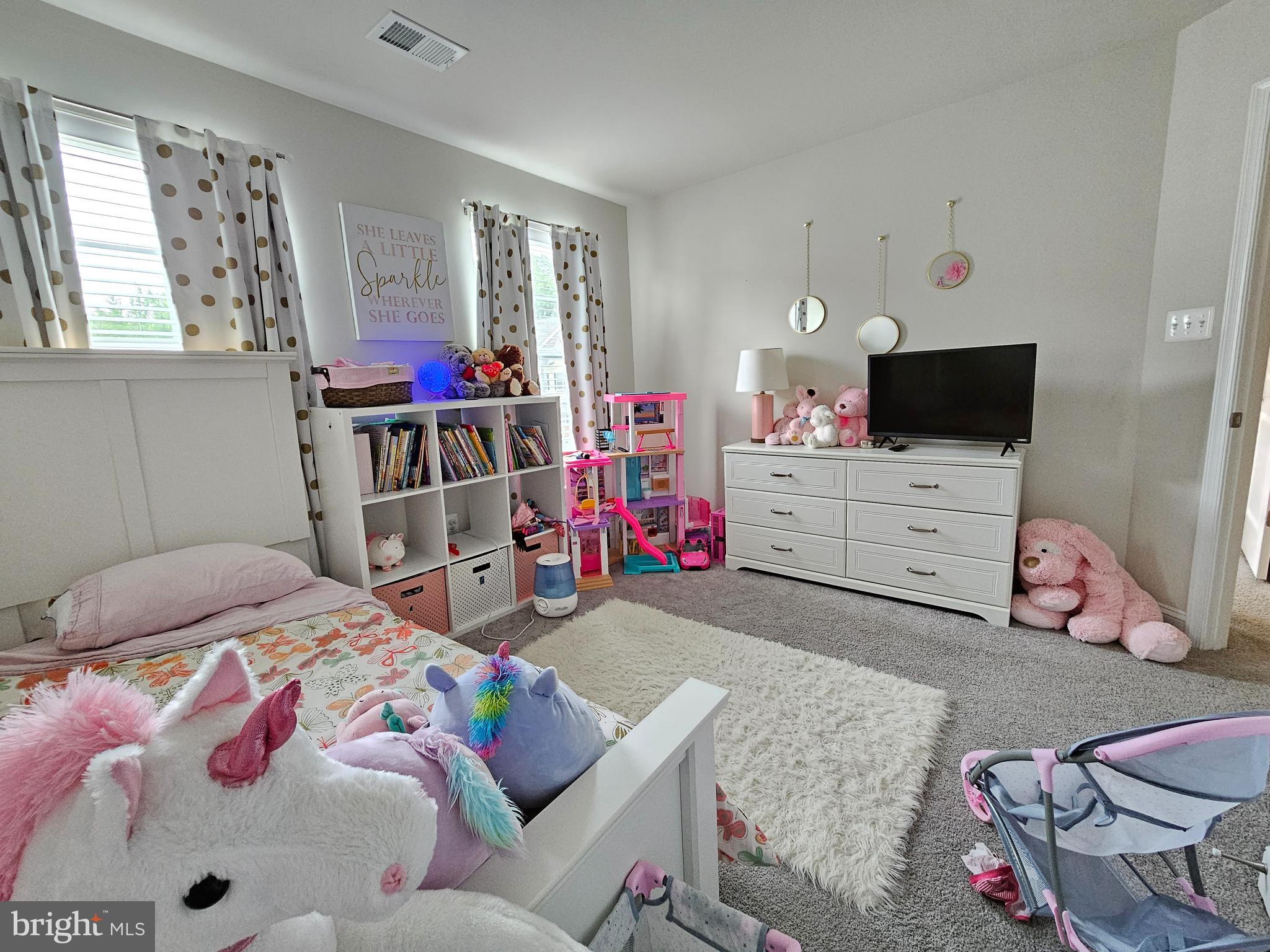 SUMMERFIELD VILLAGE - Residential