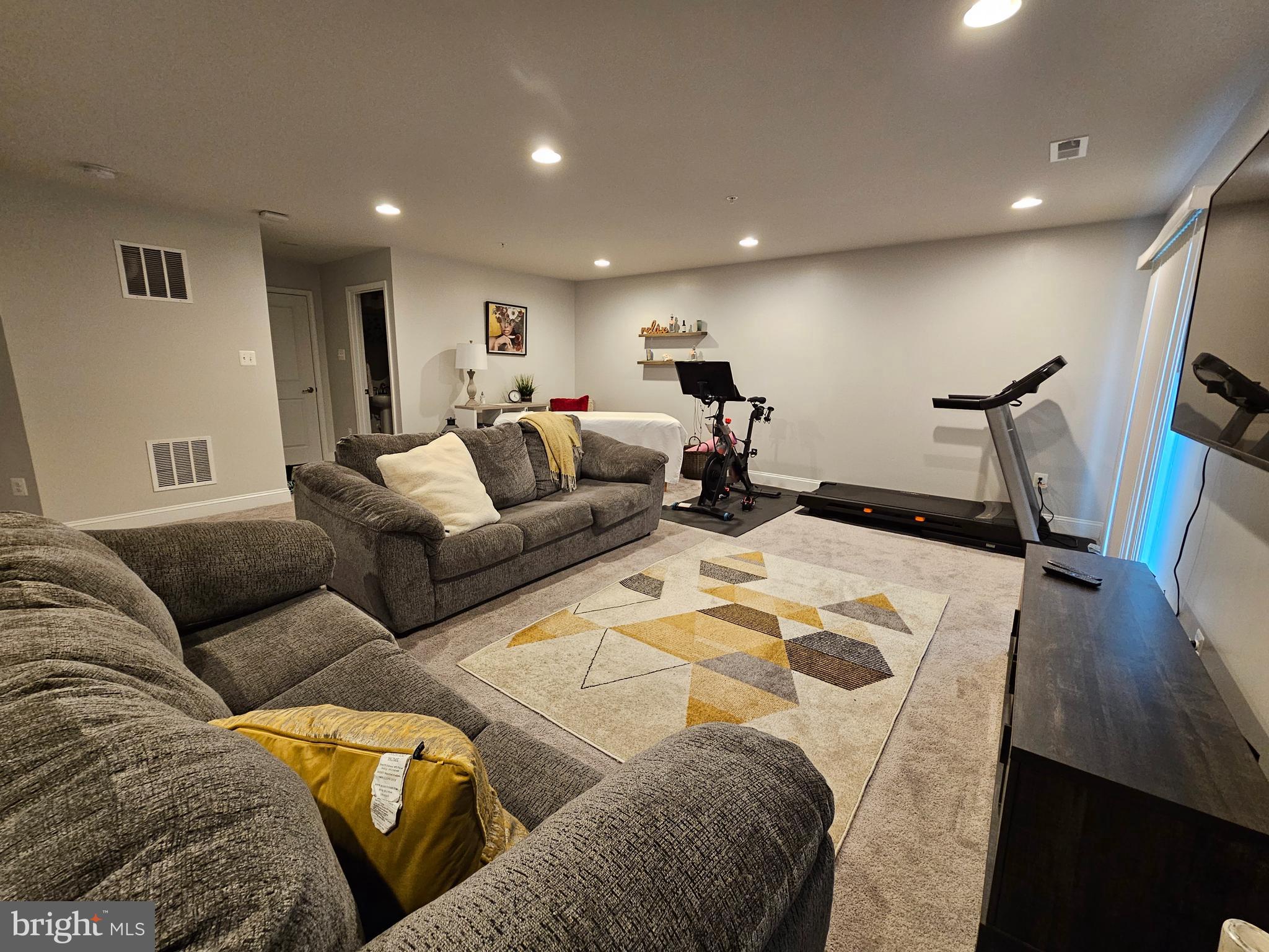 SUMMERFIELD VILLAGE - Residential