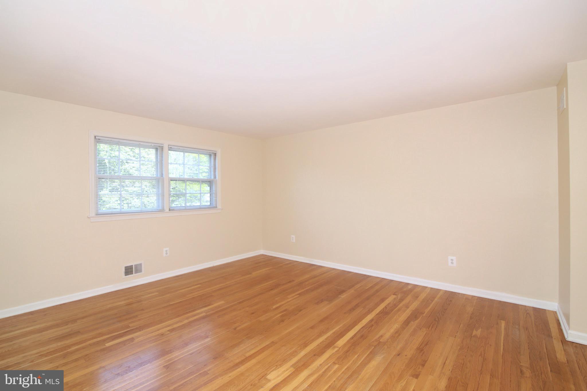 ORANGE HUNT ESTATES - Residential Lease