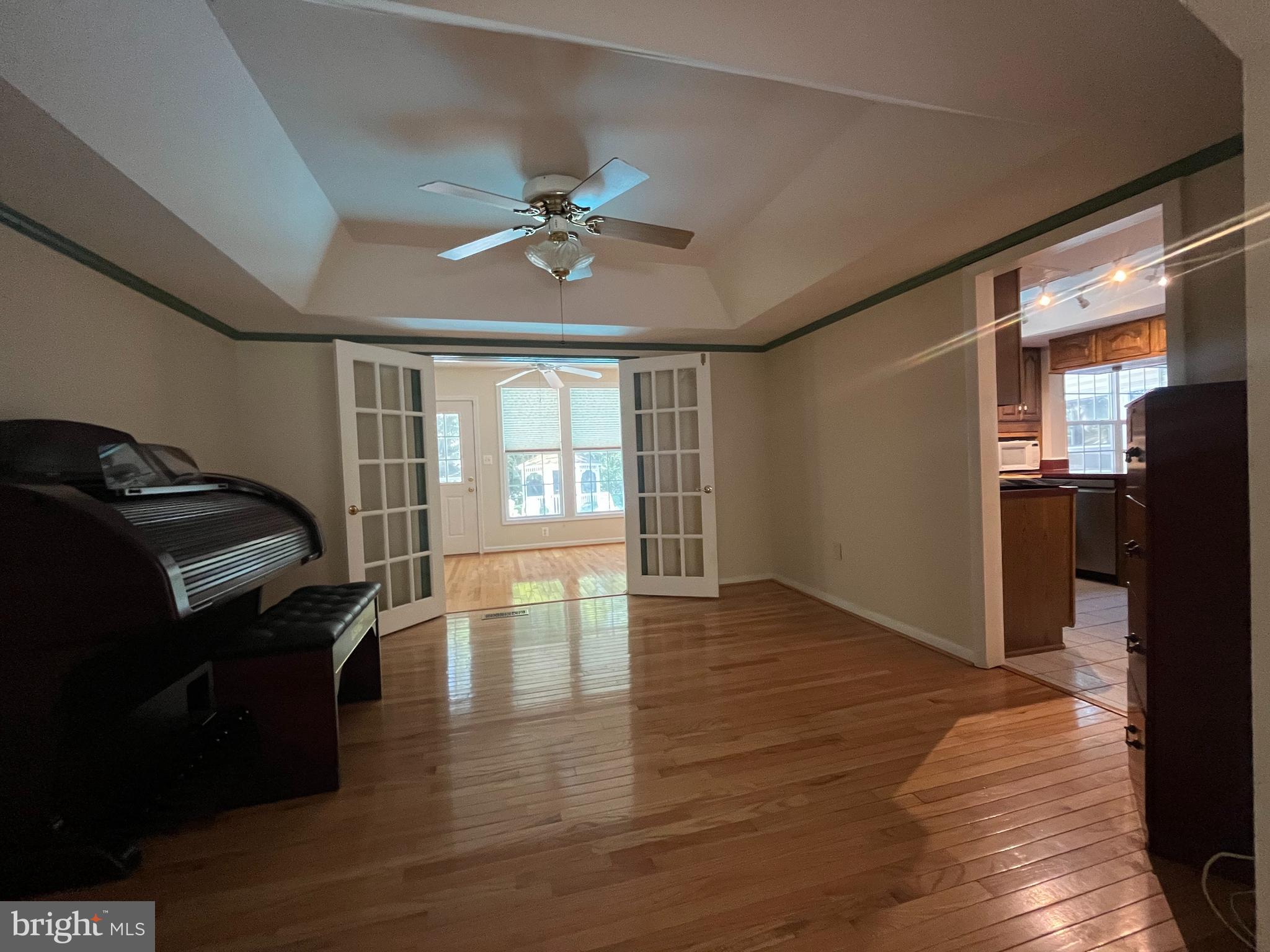 GRAHAM PARK SHORES - Residential