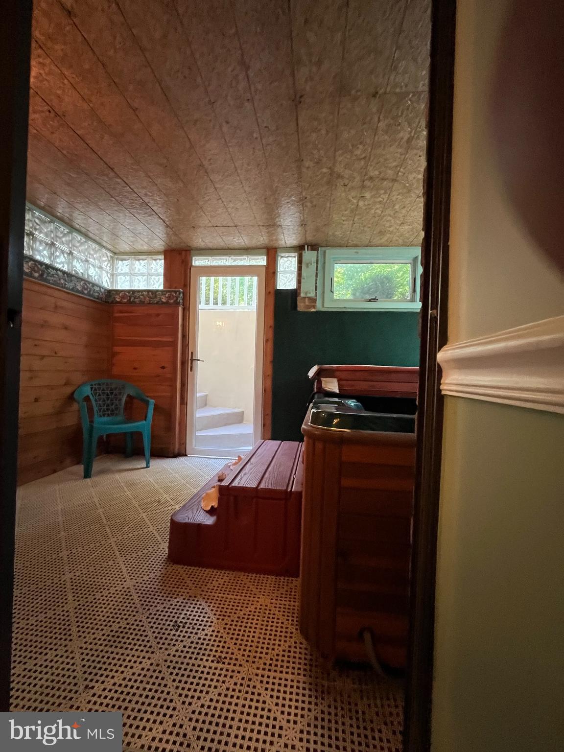 GRAHAM PARK SHORES - Residential