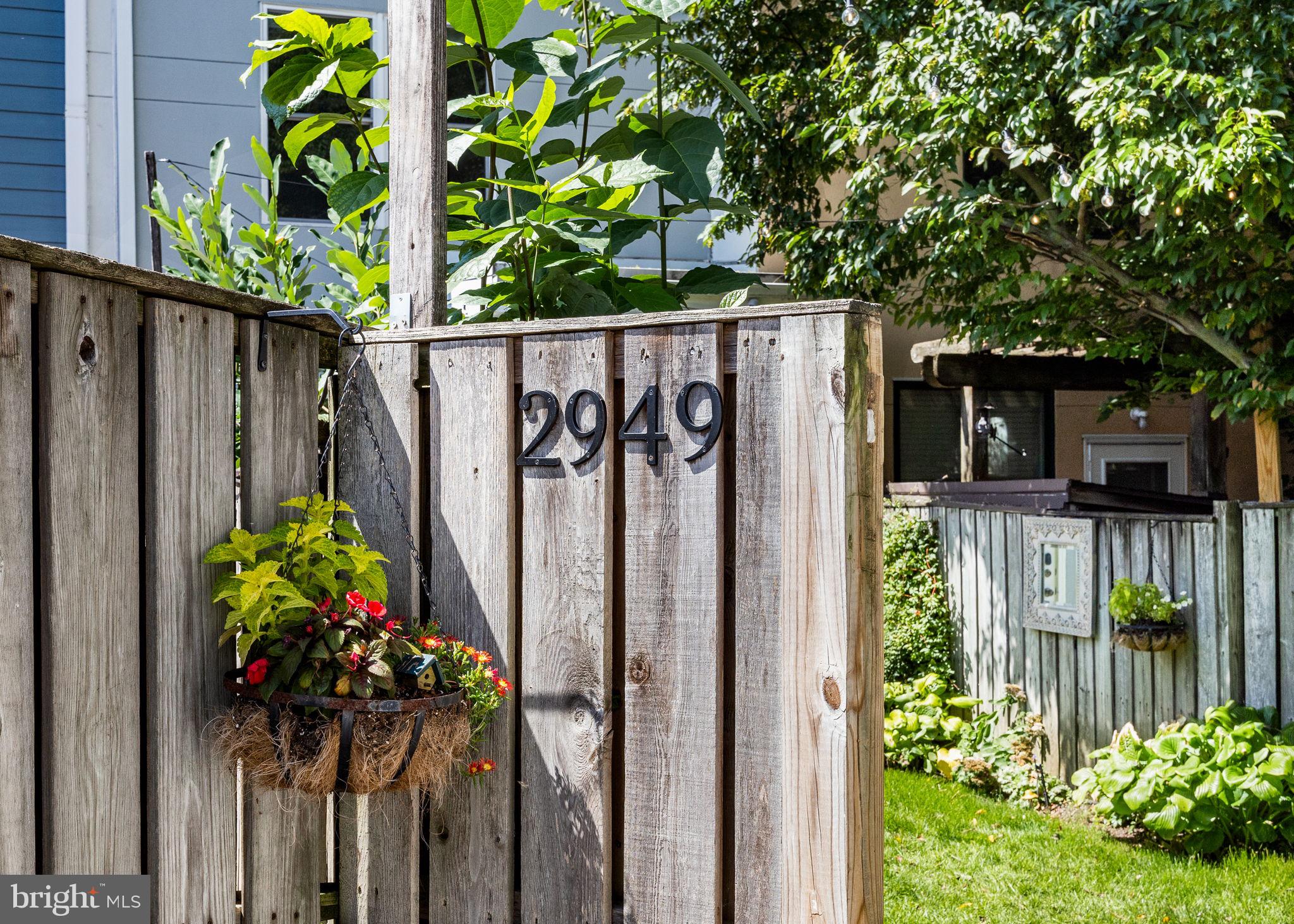 ART MUSEUM AREA - Residential