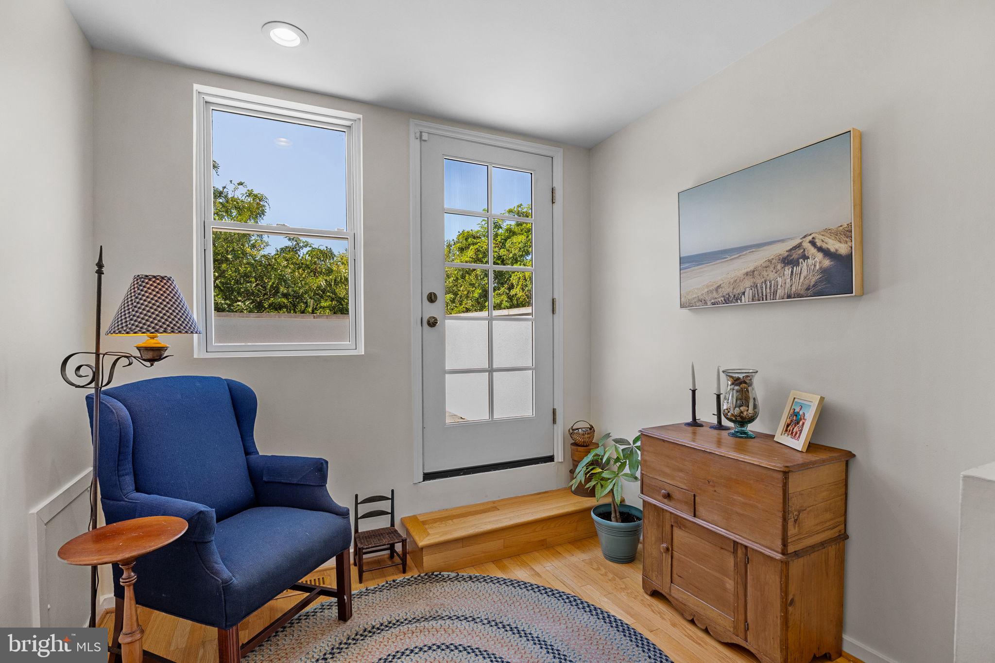 ART MUSEUM AREA - Residential