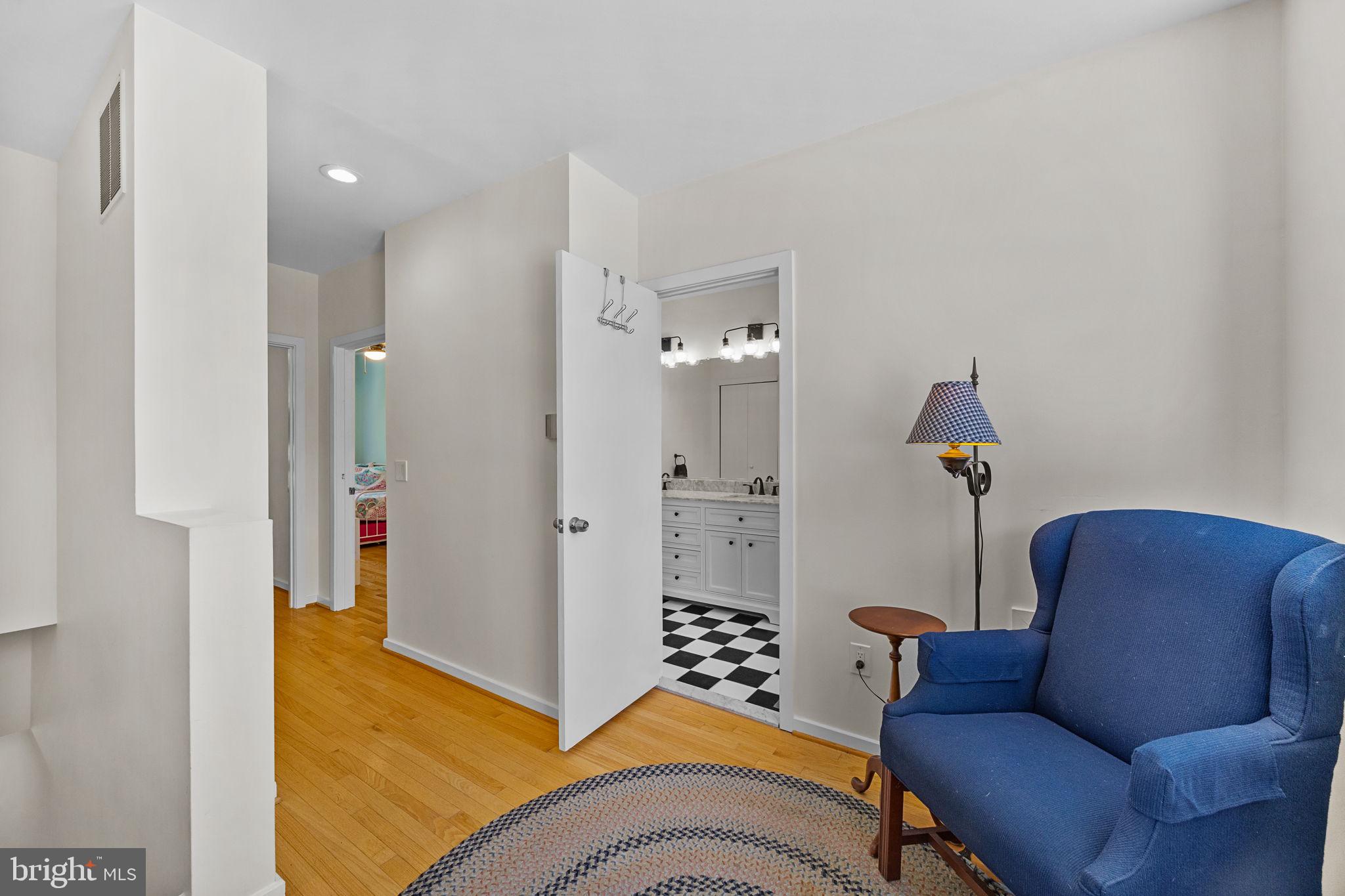 ART MUSEUM AREA - Residential