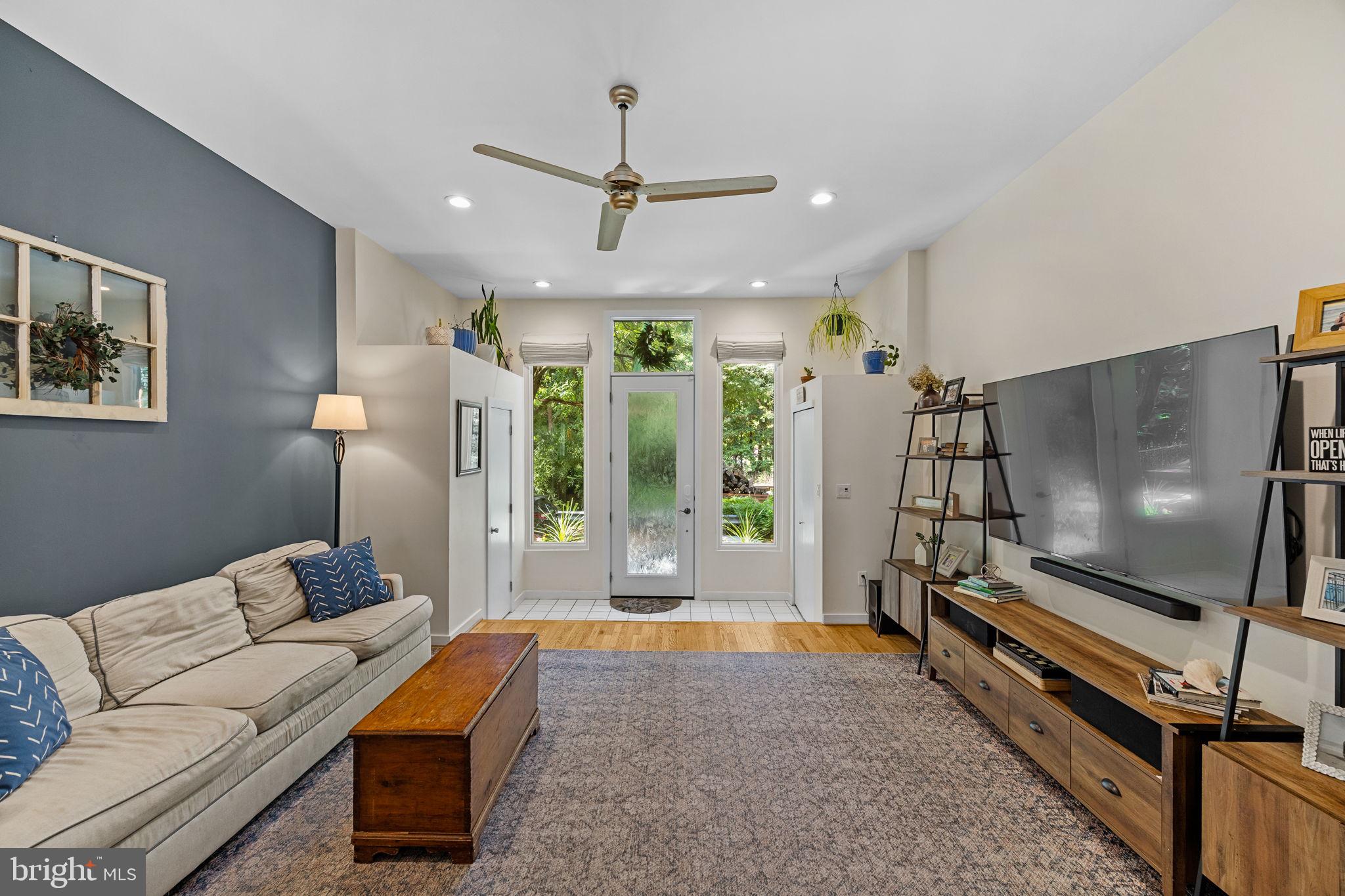 ART MUSEUM AREA - Residential