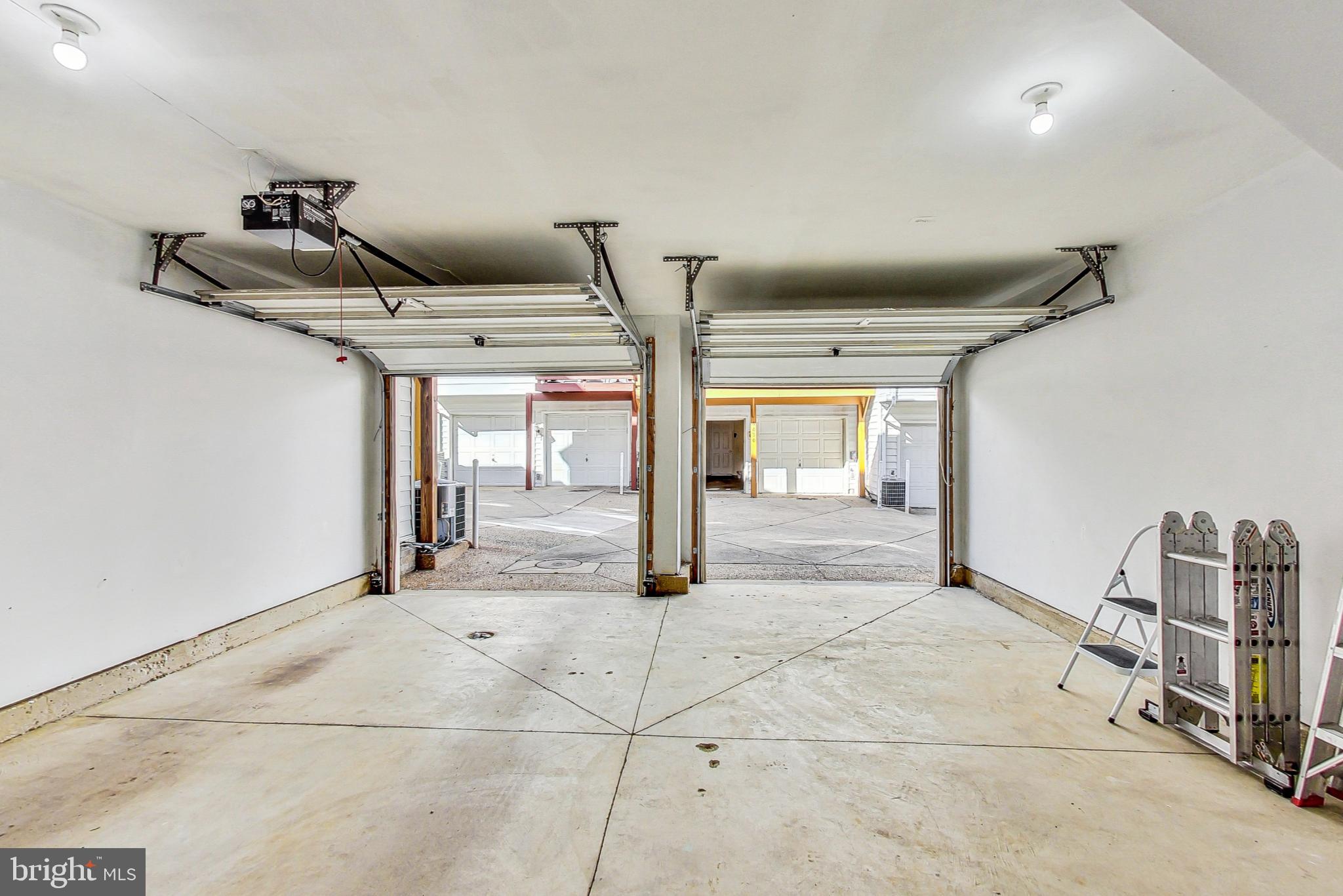 QUANTRELL MEWS - Residential