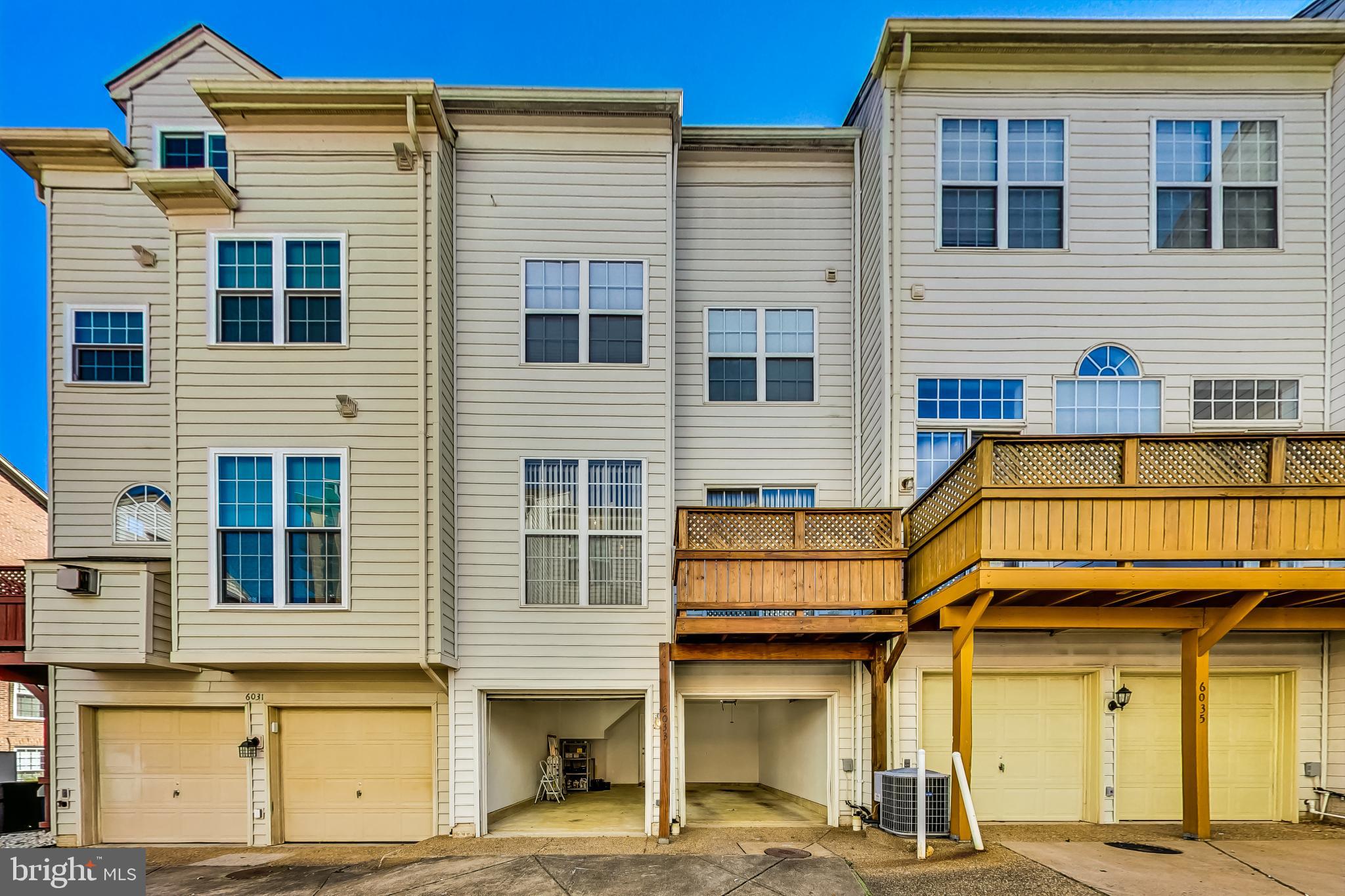 QUANTRELL MEWS - Residential