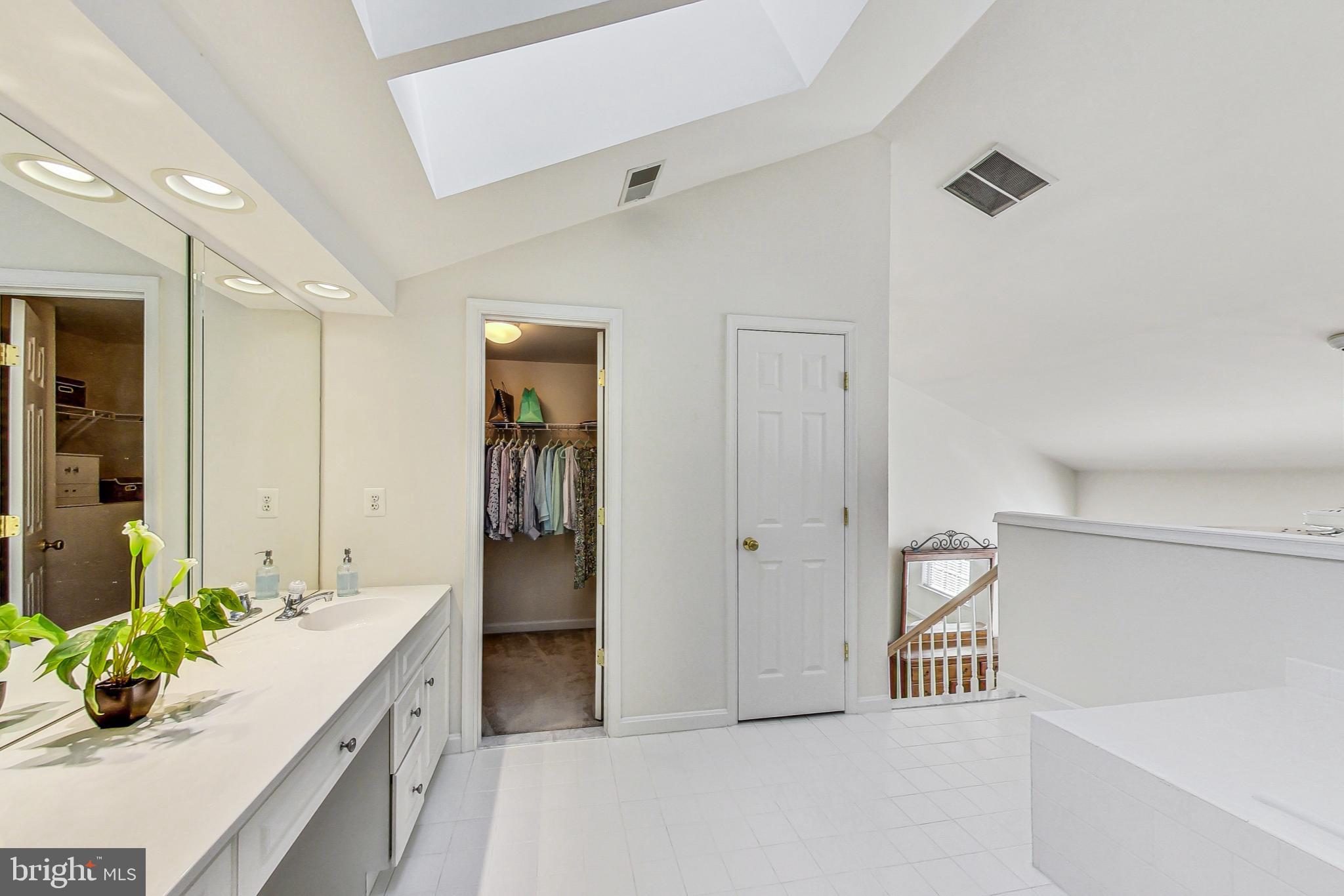 QUANTRELL MEWS - Residential