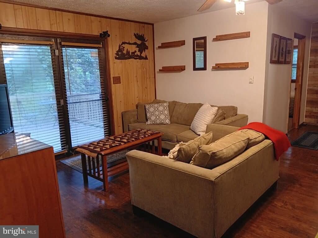 FALCONWOOD - Residential