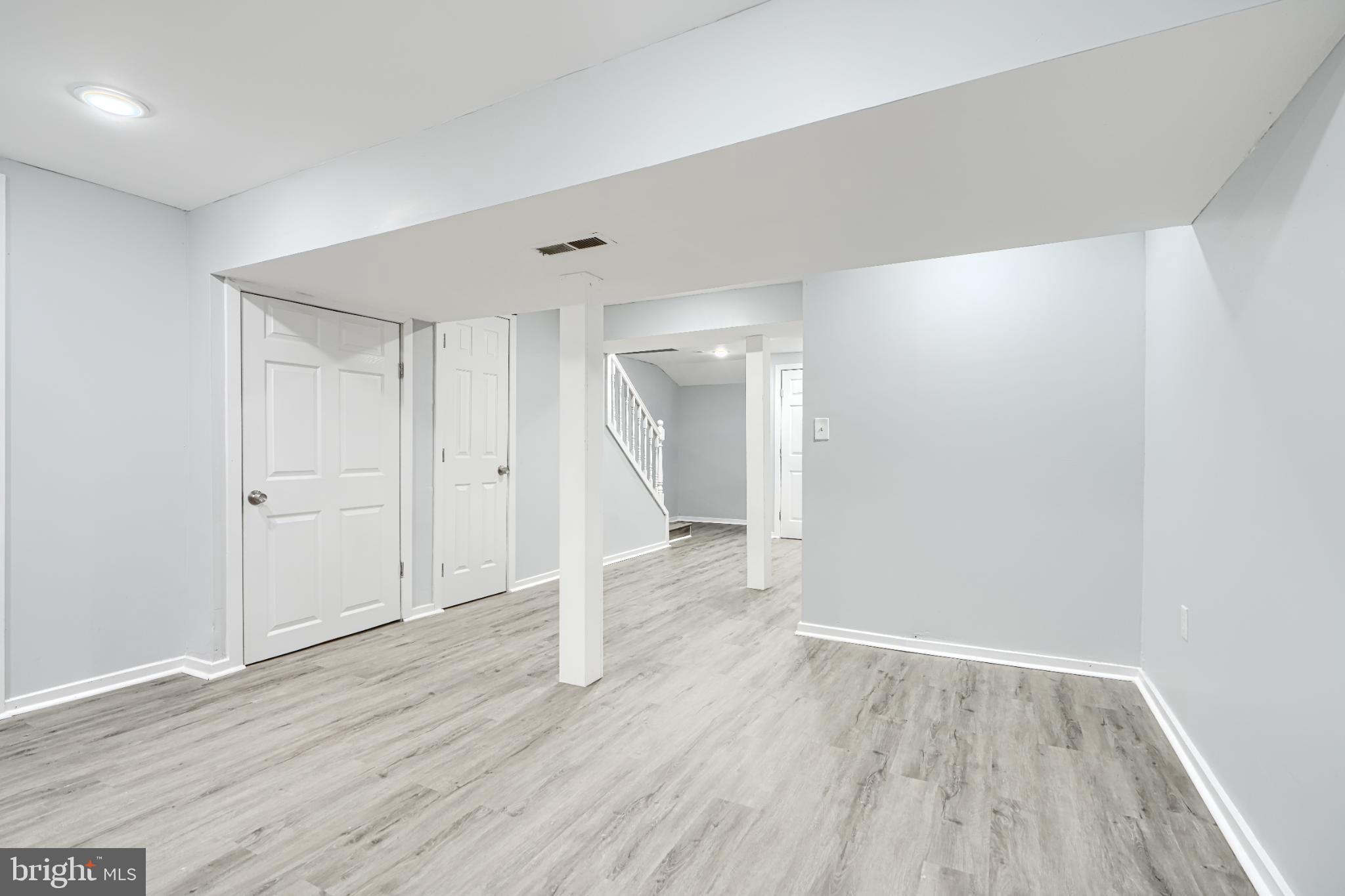 MOUNT WINANS - Residential Lease