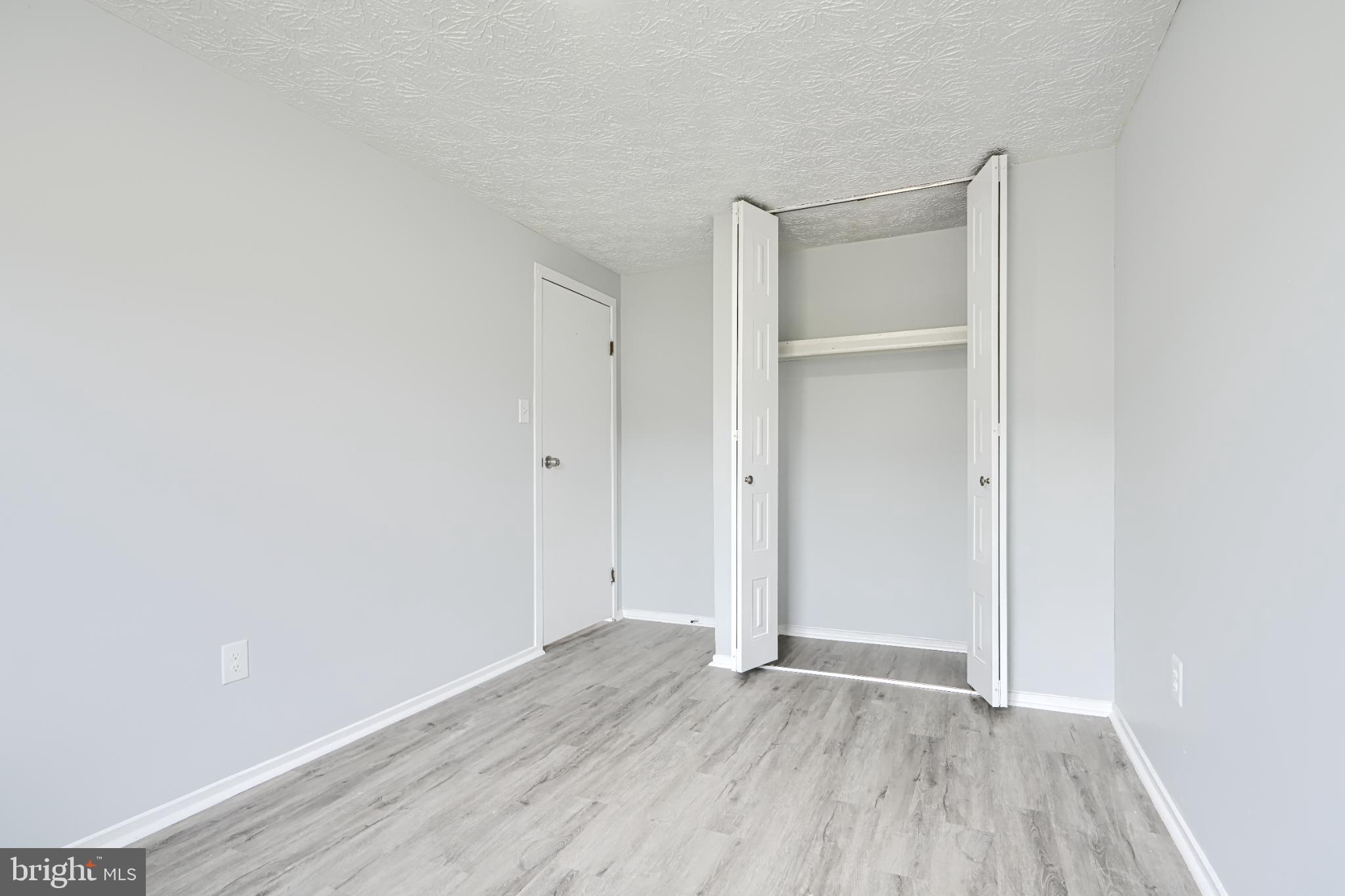 MOUNT WINANS - Residential Lease