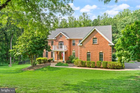 Photo of 16125 Gossum Court, HAYMARKET, VA 20169 (MLS # VAPW2124000)