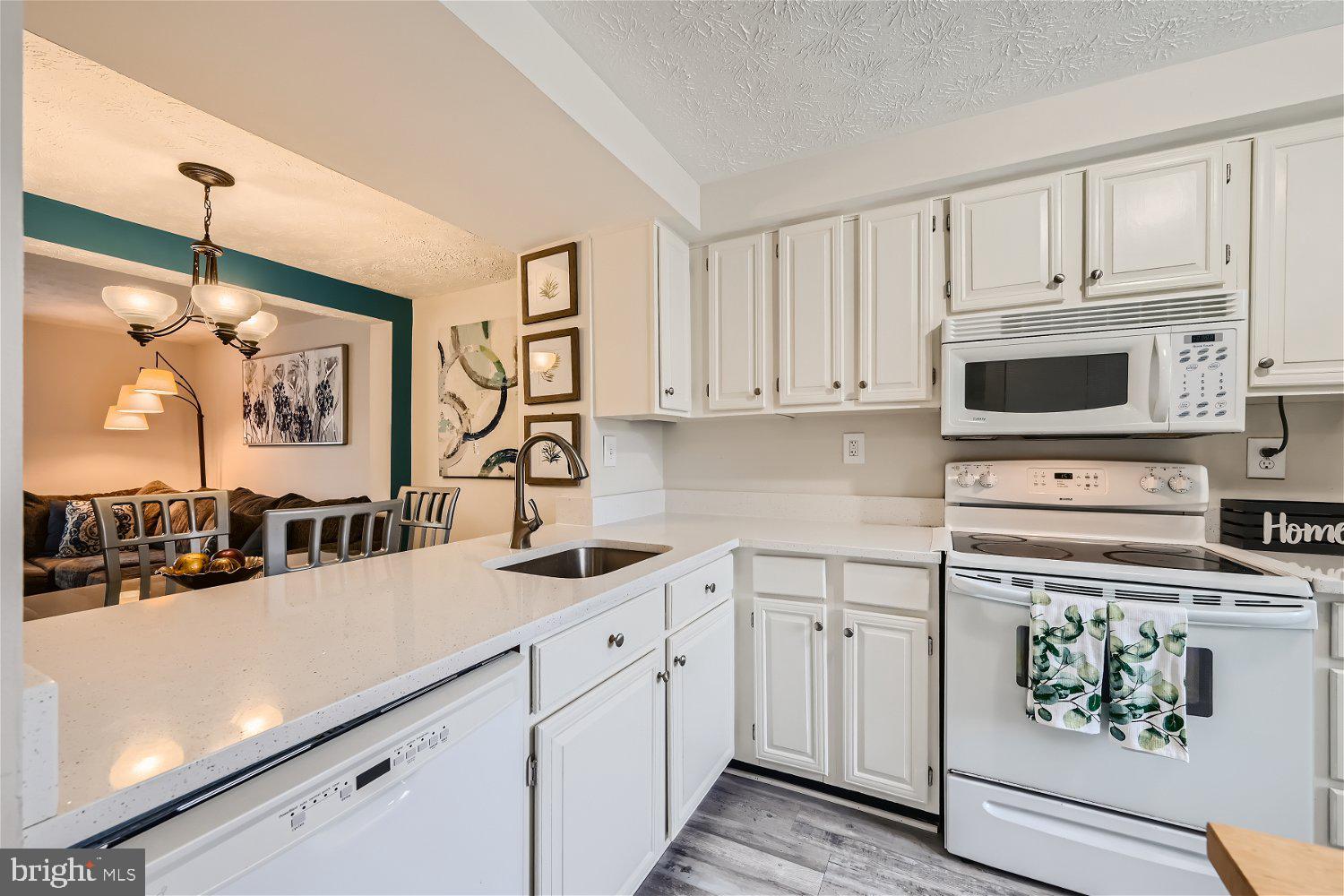 STILLWOOD - Residential