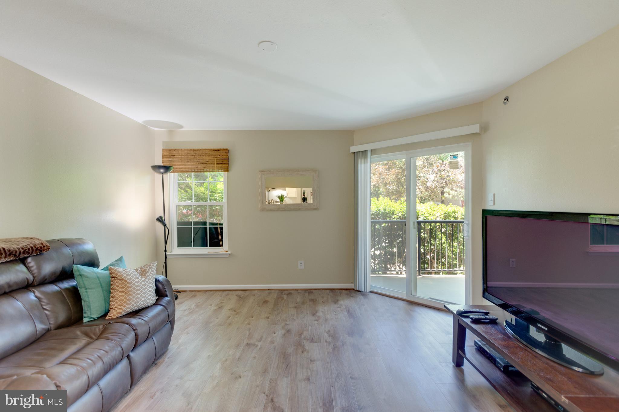 POINTE AT PARK CENTER - Residential