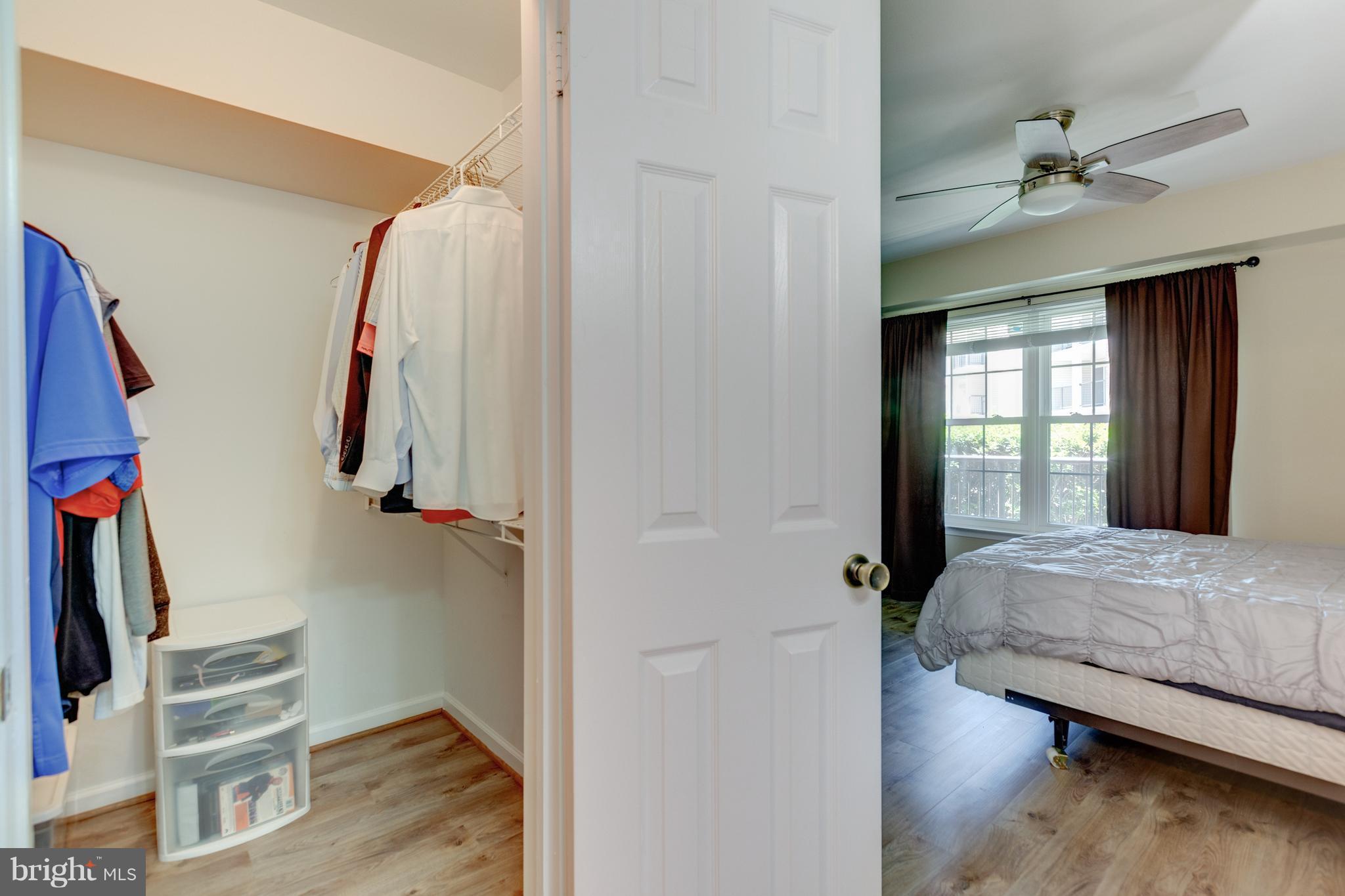 POINTE AT PARK CENTER - Residential