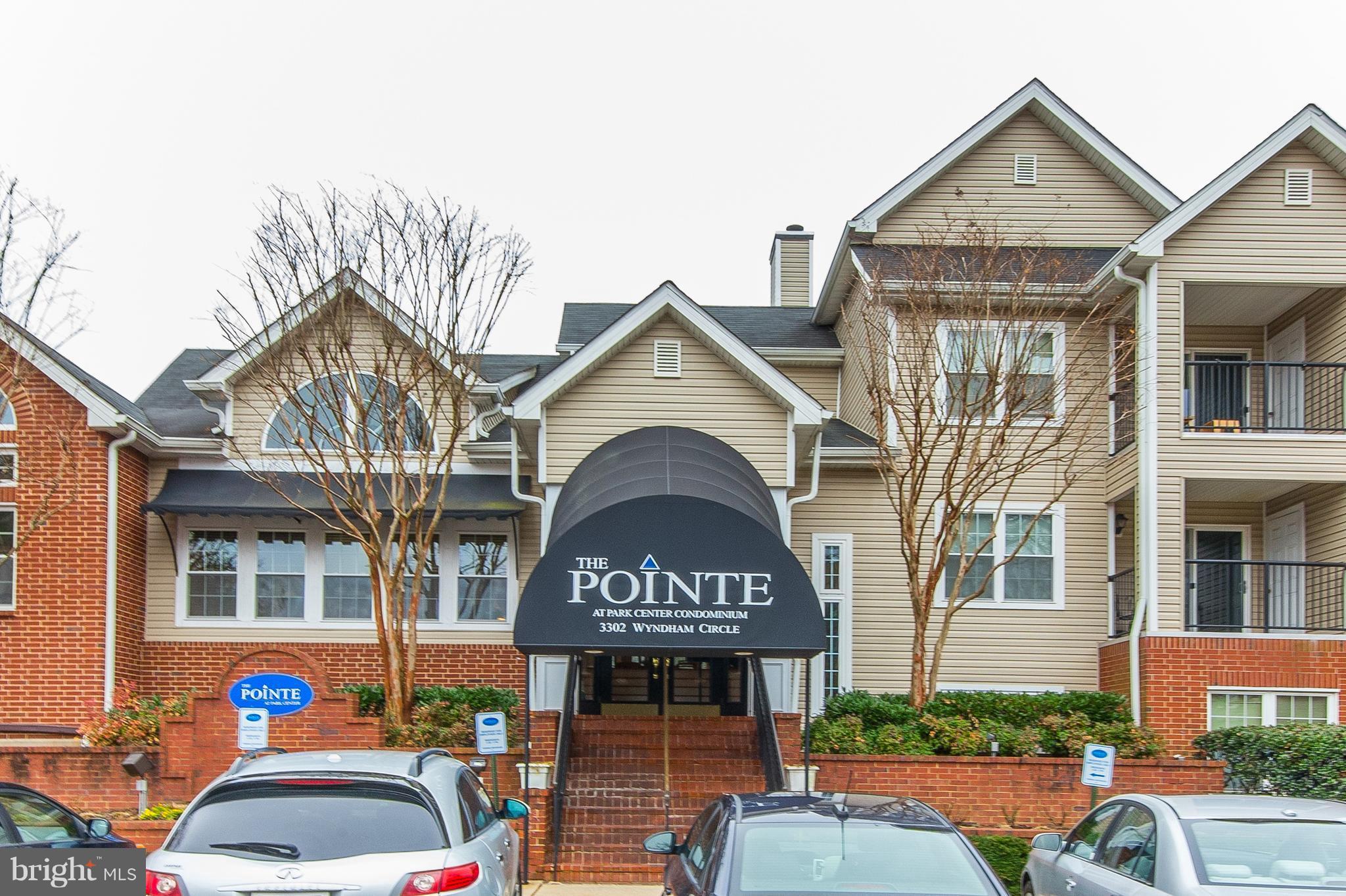 POINTE AT PARK CENTER - Residential