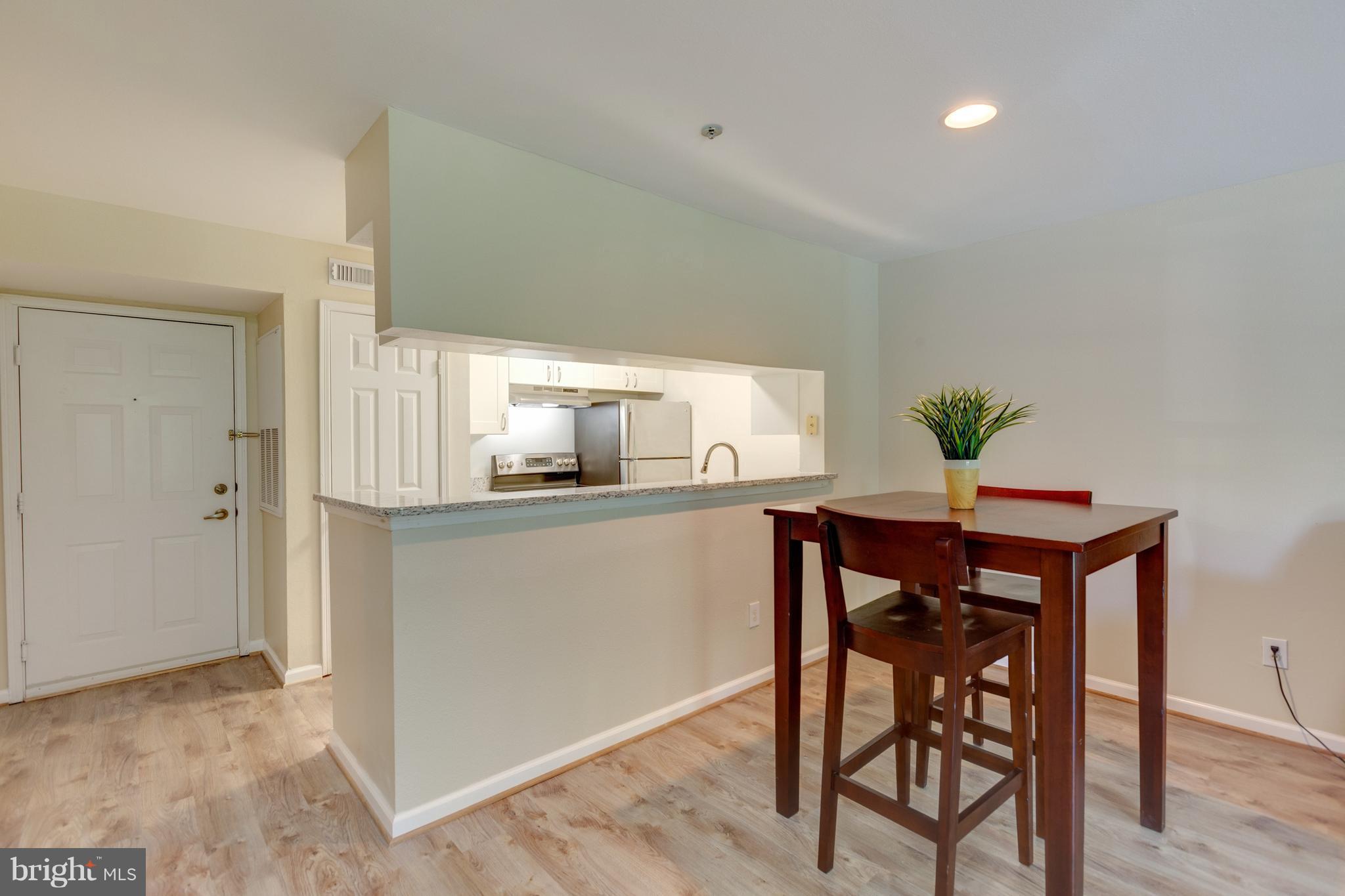 POINTE AT PARK CENTER - Residential