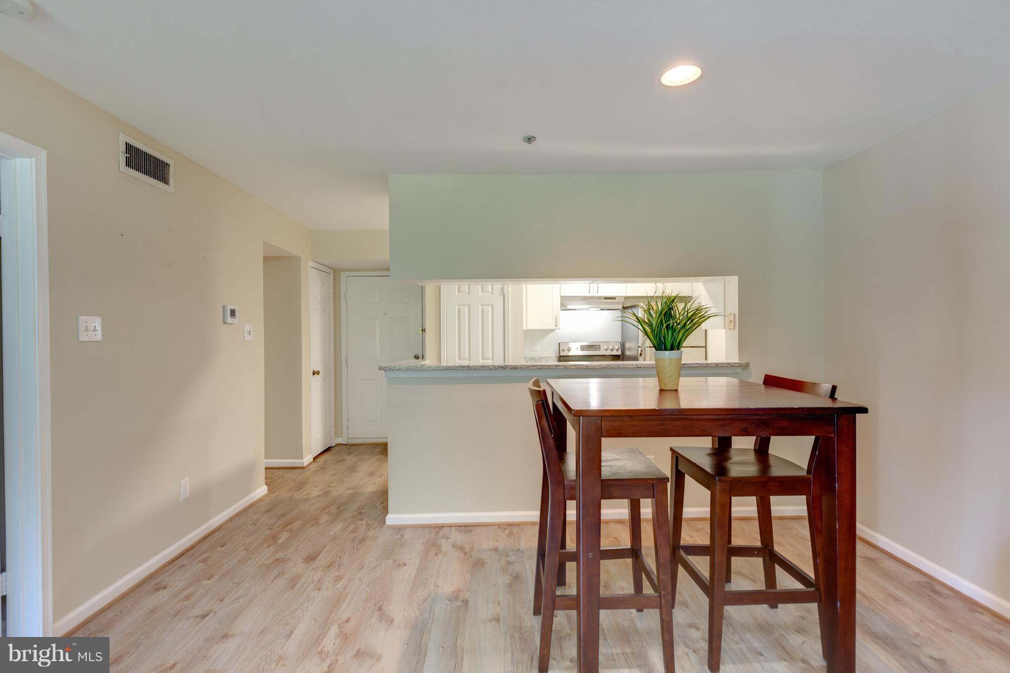 POINTE AT PARK CENTER - Residential