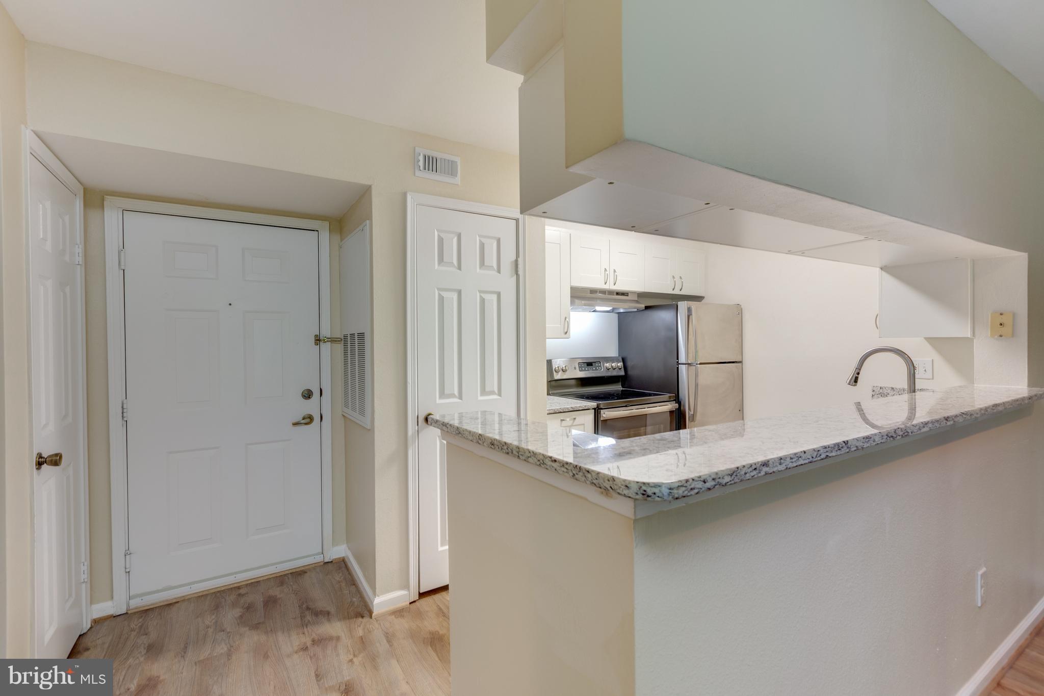 POINTE AT PARK CENTER - Residential