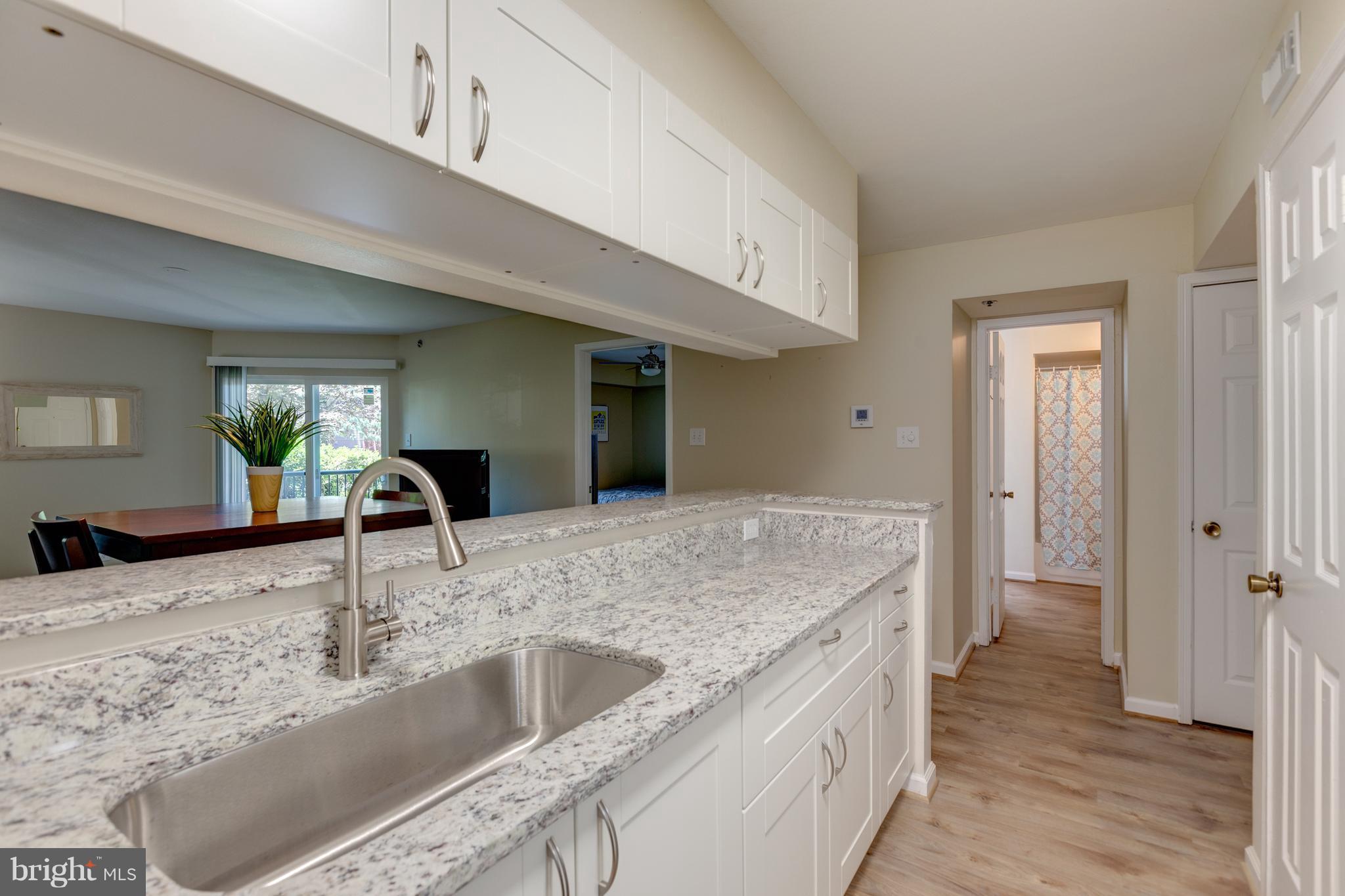 POINTE AT PARK CENTER - Residential