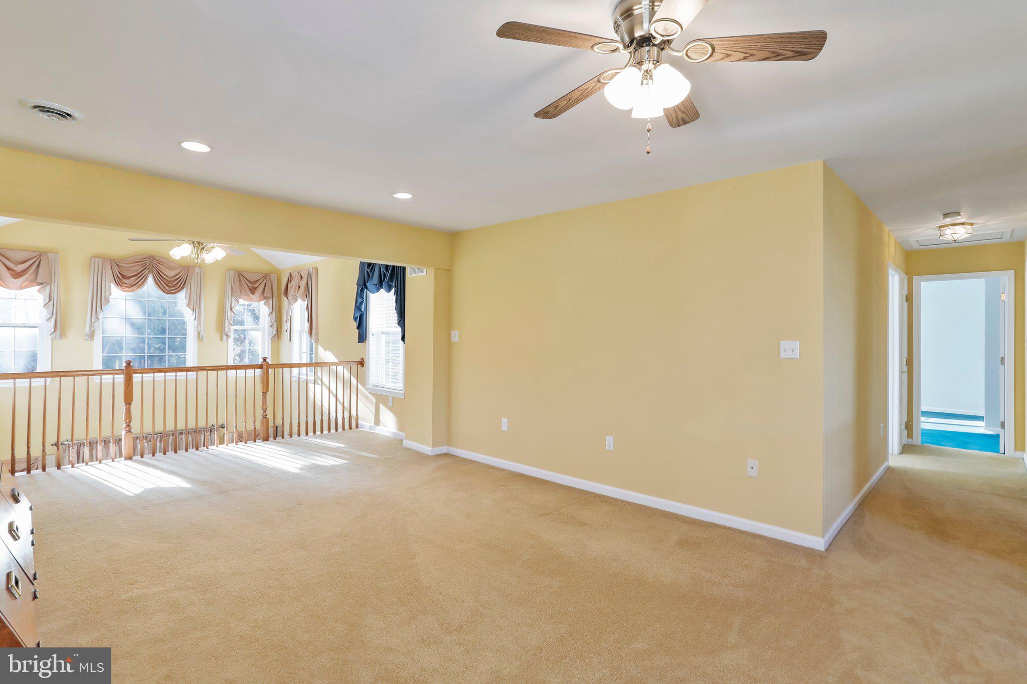 FOUNTAIN HEAD MANOR - Residential