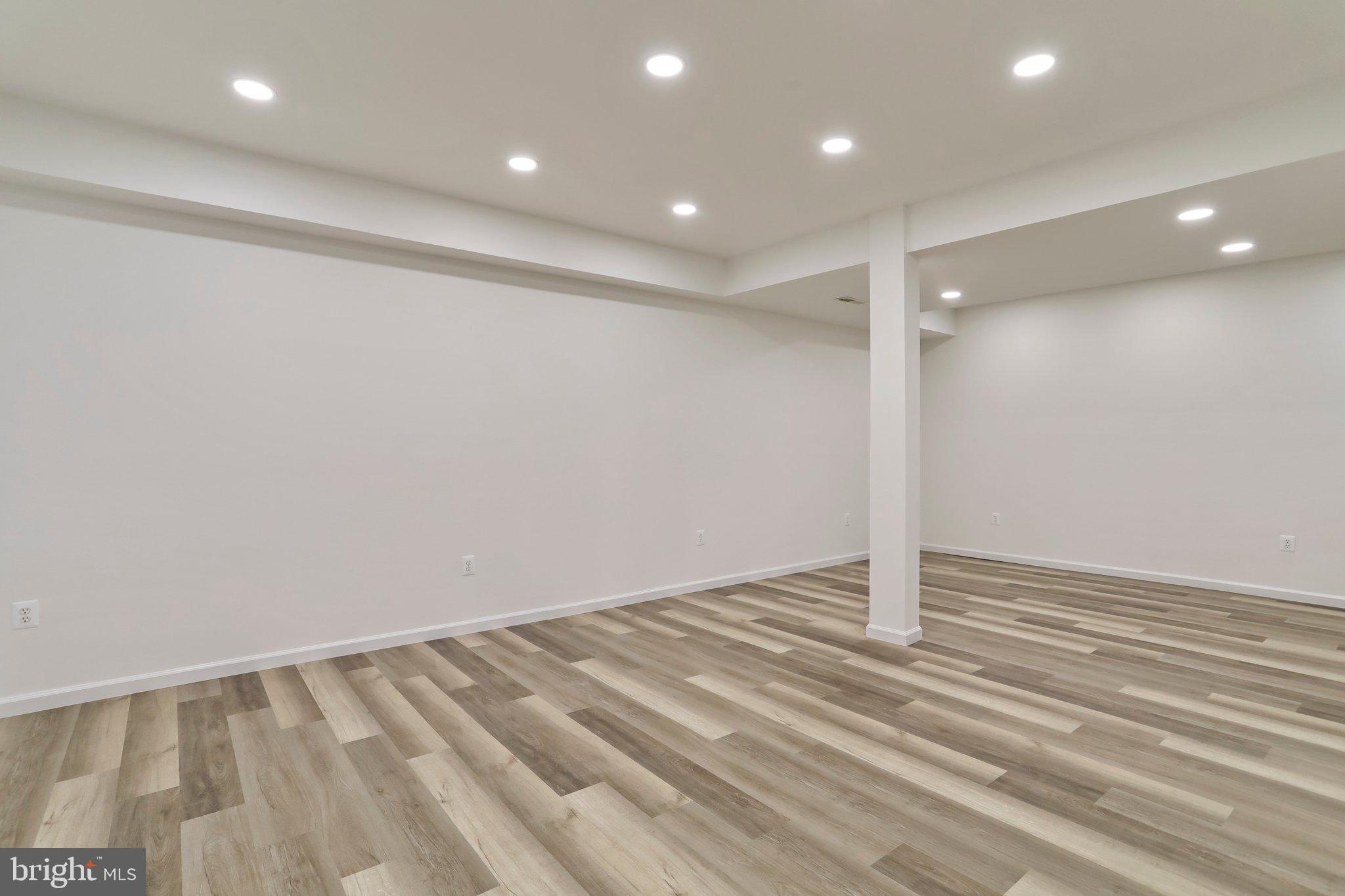 FOUNTAIN HEAD MANOR - Residential