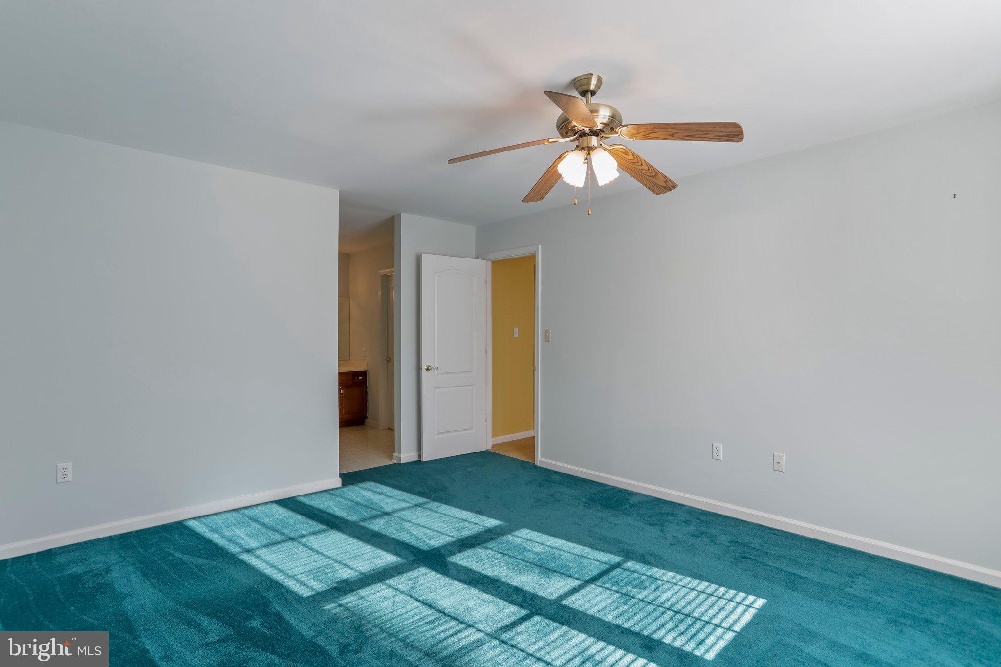 FOUNTAIN HEAD MANOR - Residential