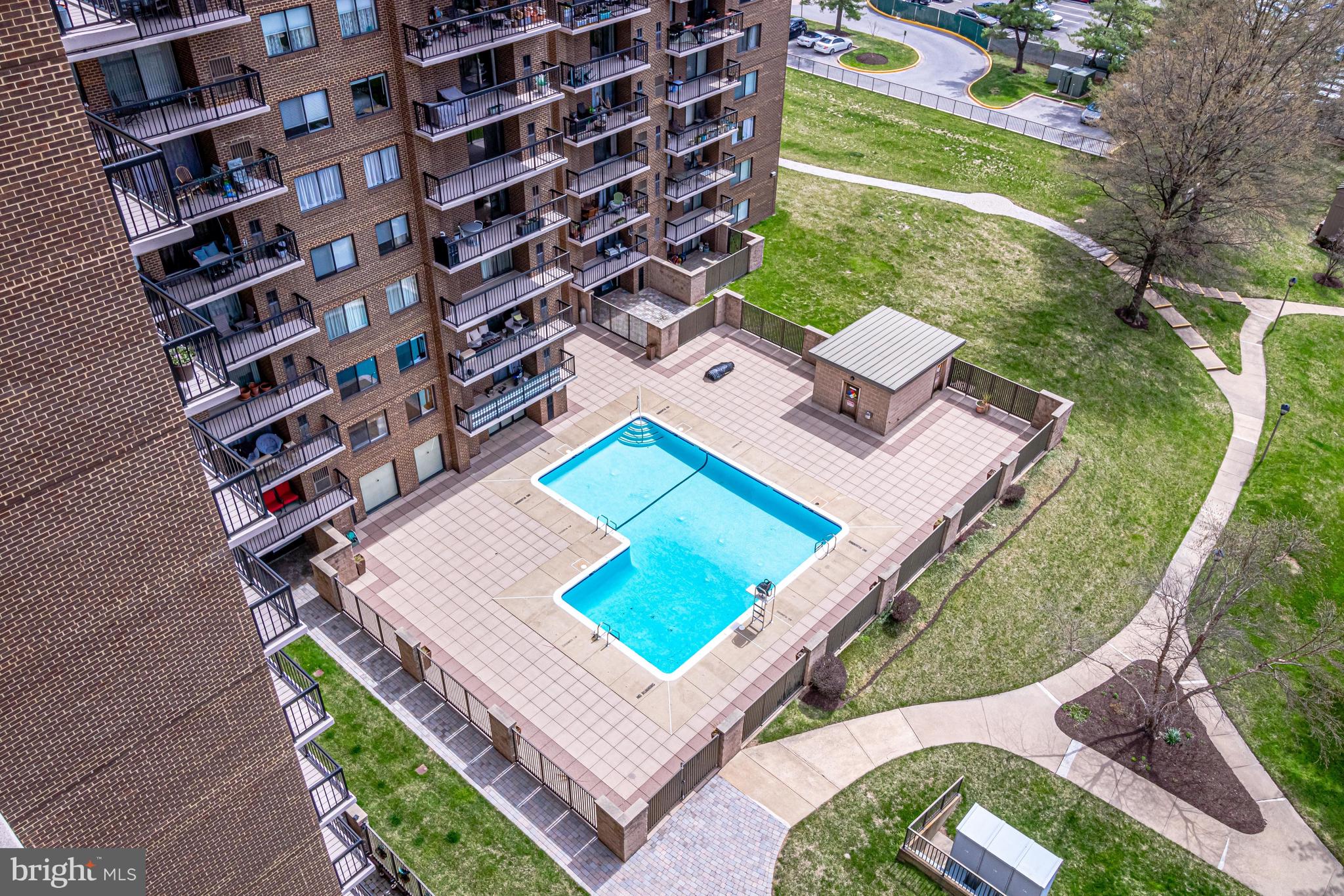 HALLMARK - Residential