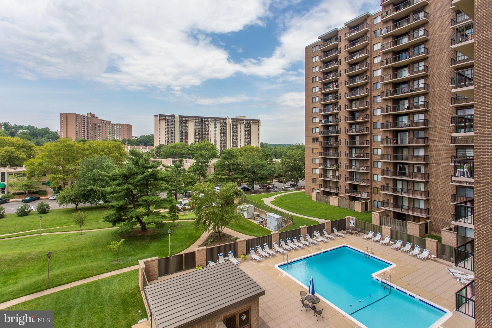 HALLMARK - Residential