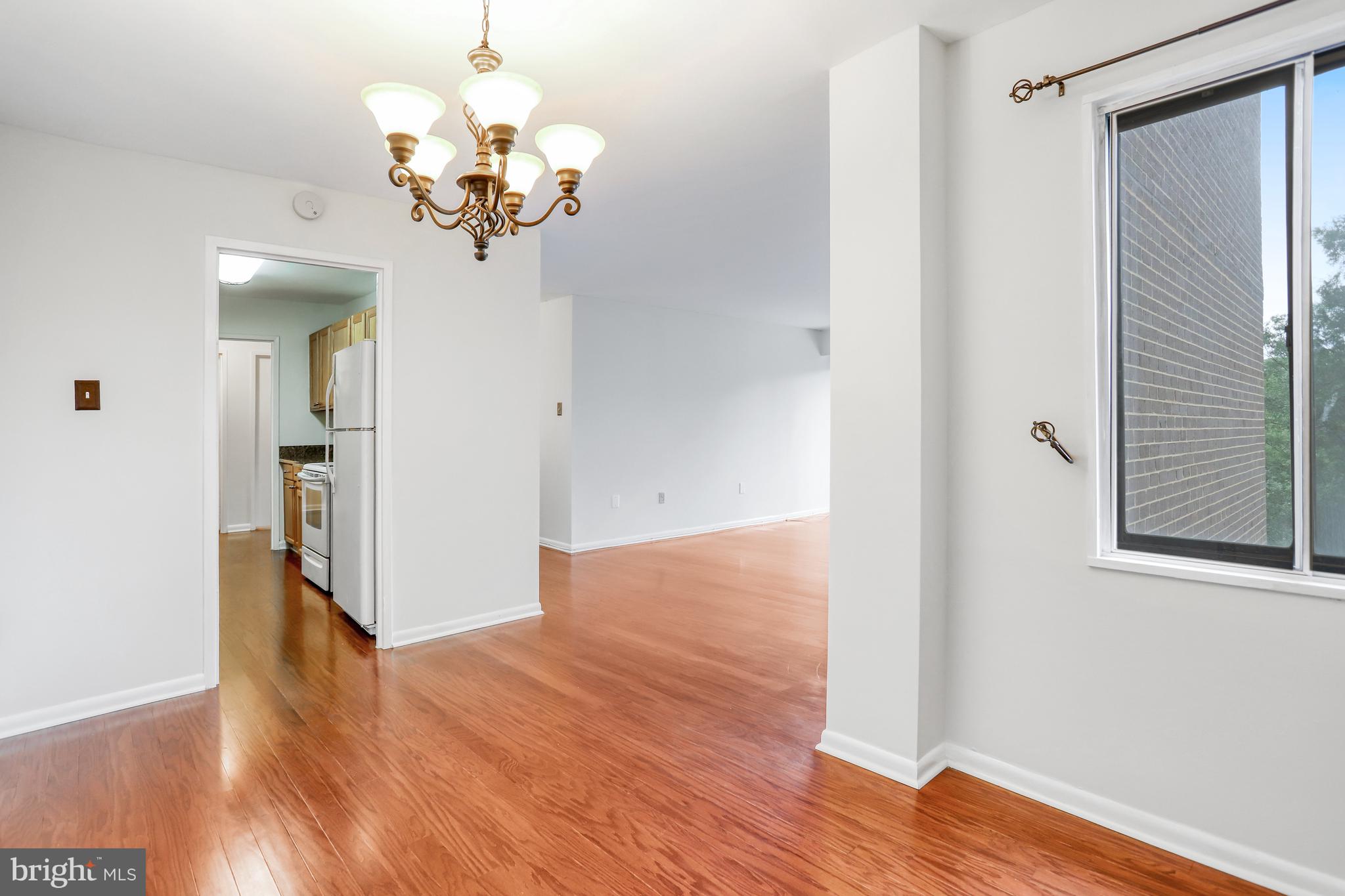 HALLMARK - Residential