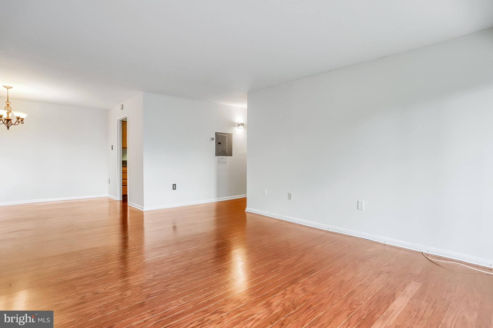 HALLMARK - Residential