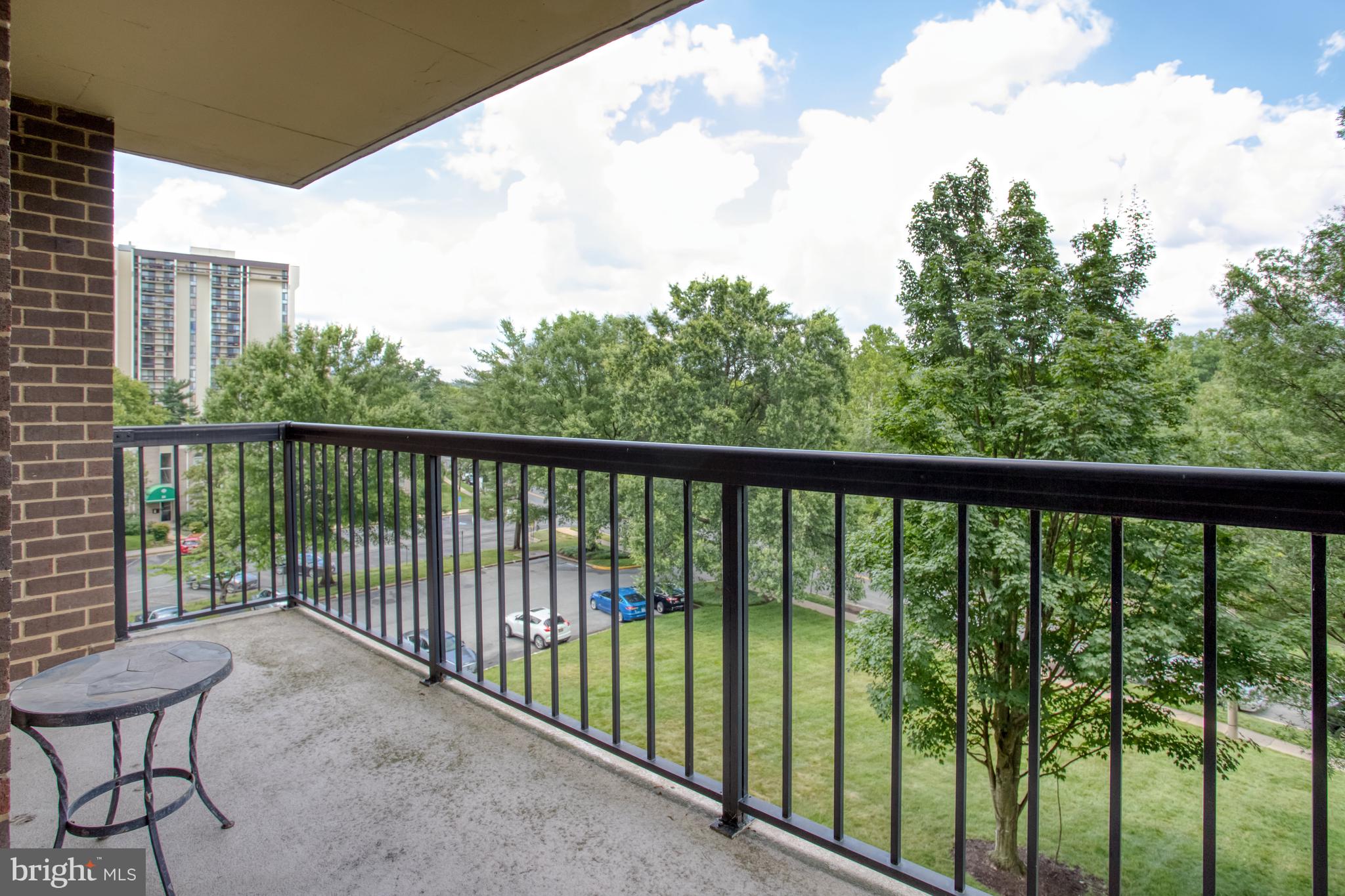 HALLMARK - Residential