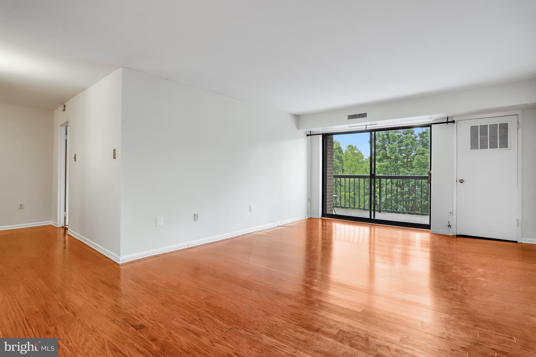 HALLMARK - Residential