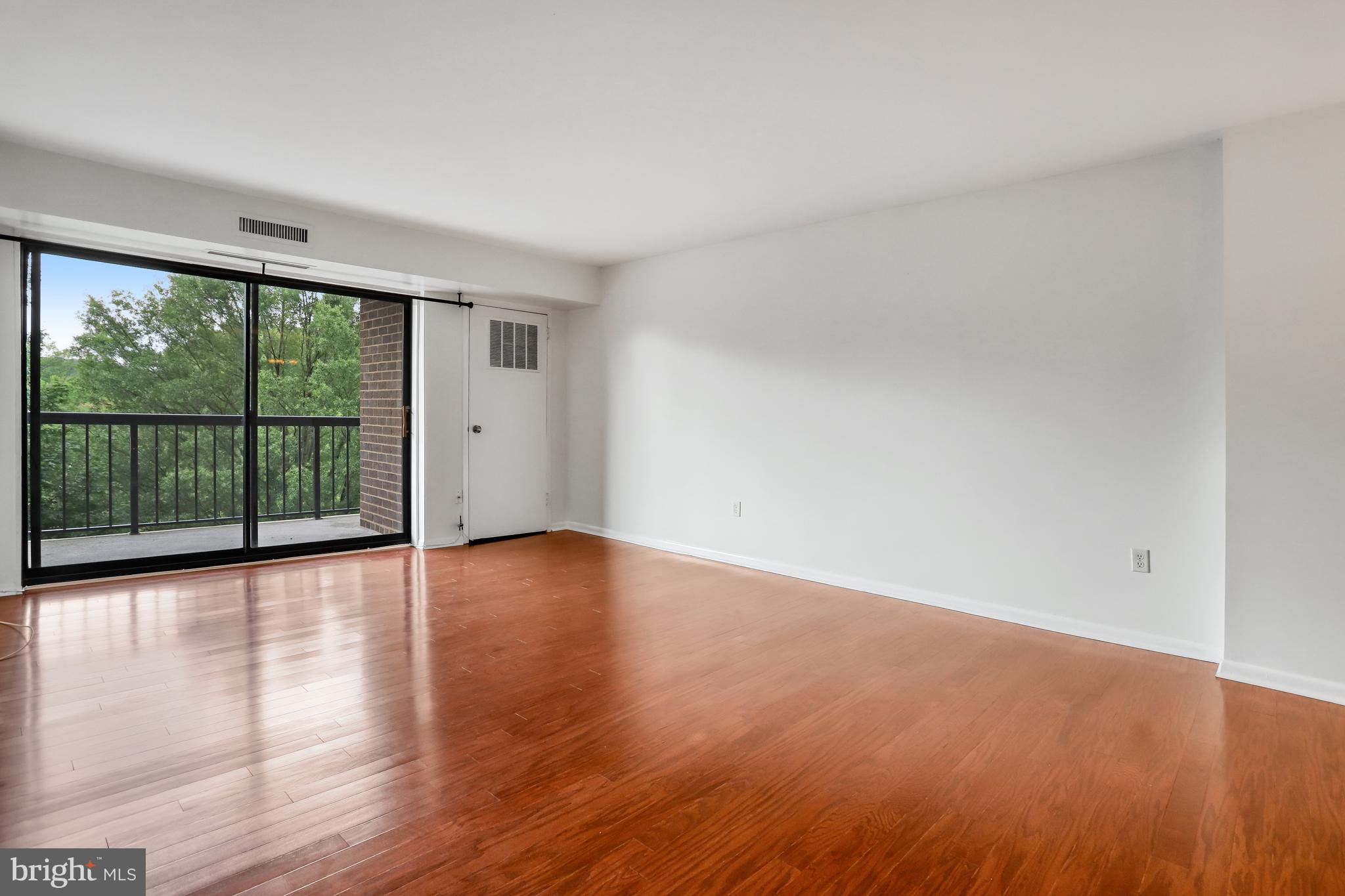 HALLMARK - Residential