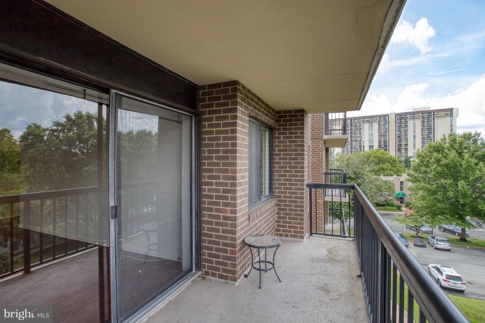 HALLMARK - Residential