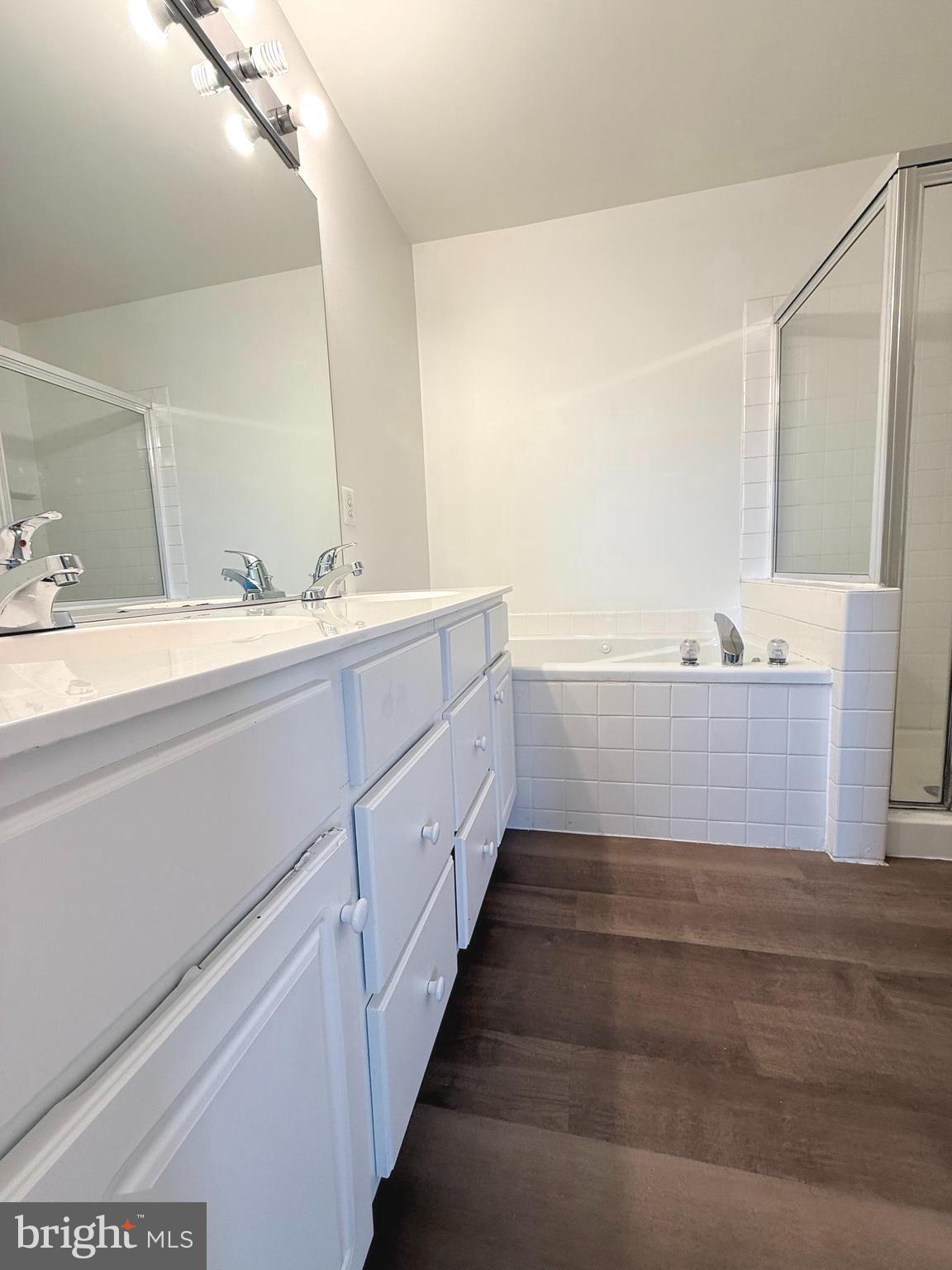 SYCAMORES AT VAN DORN - Residential