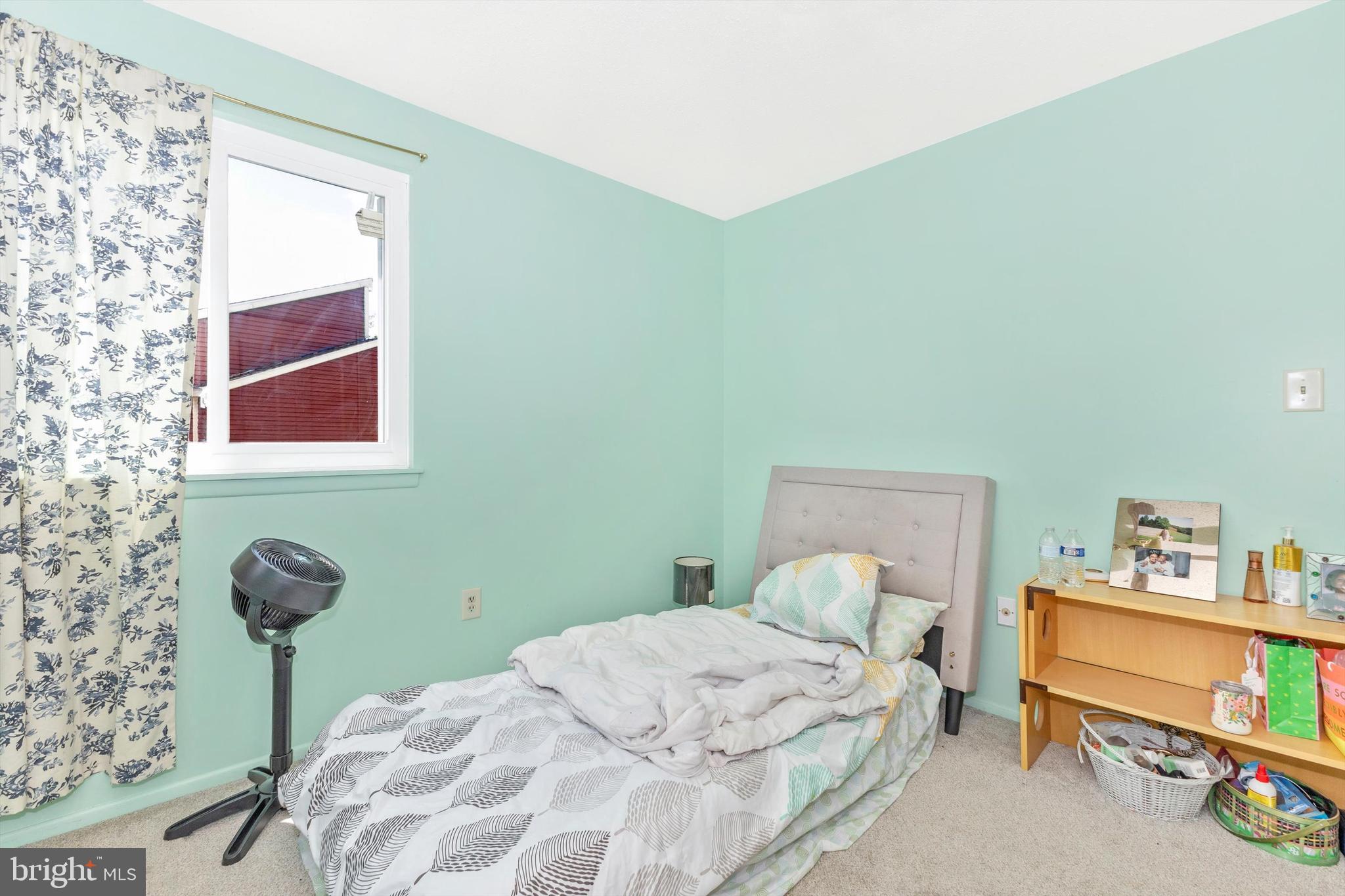 COUNTRYSIDE - Residential