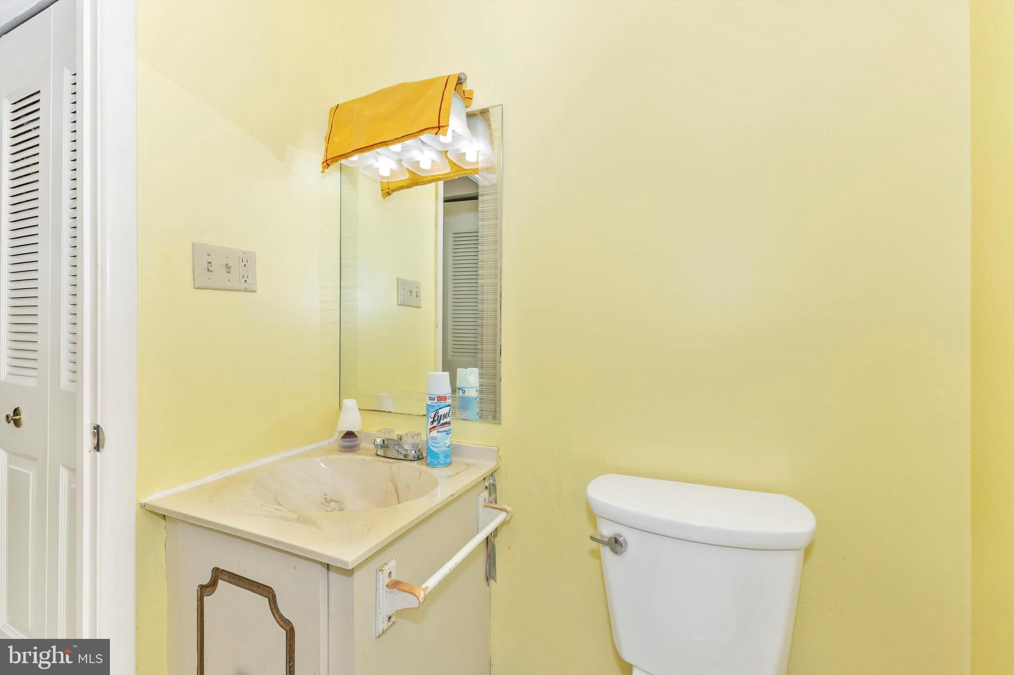 COUNTRYSIDE - Residential