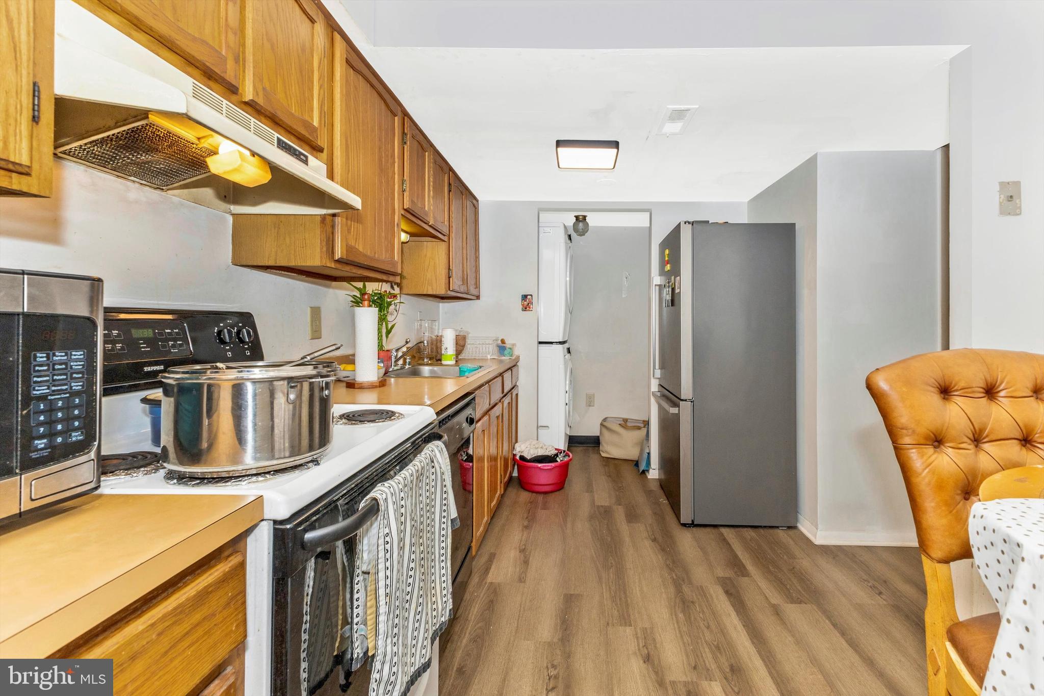 COUNTRYSIDE - Residential