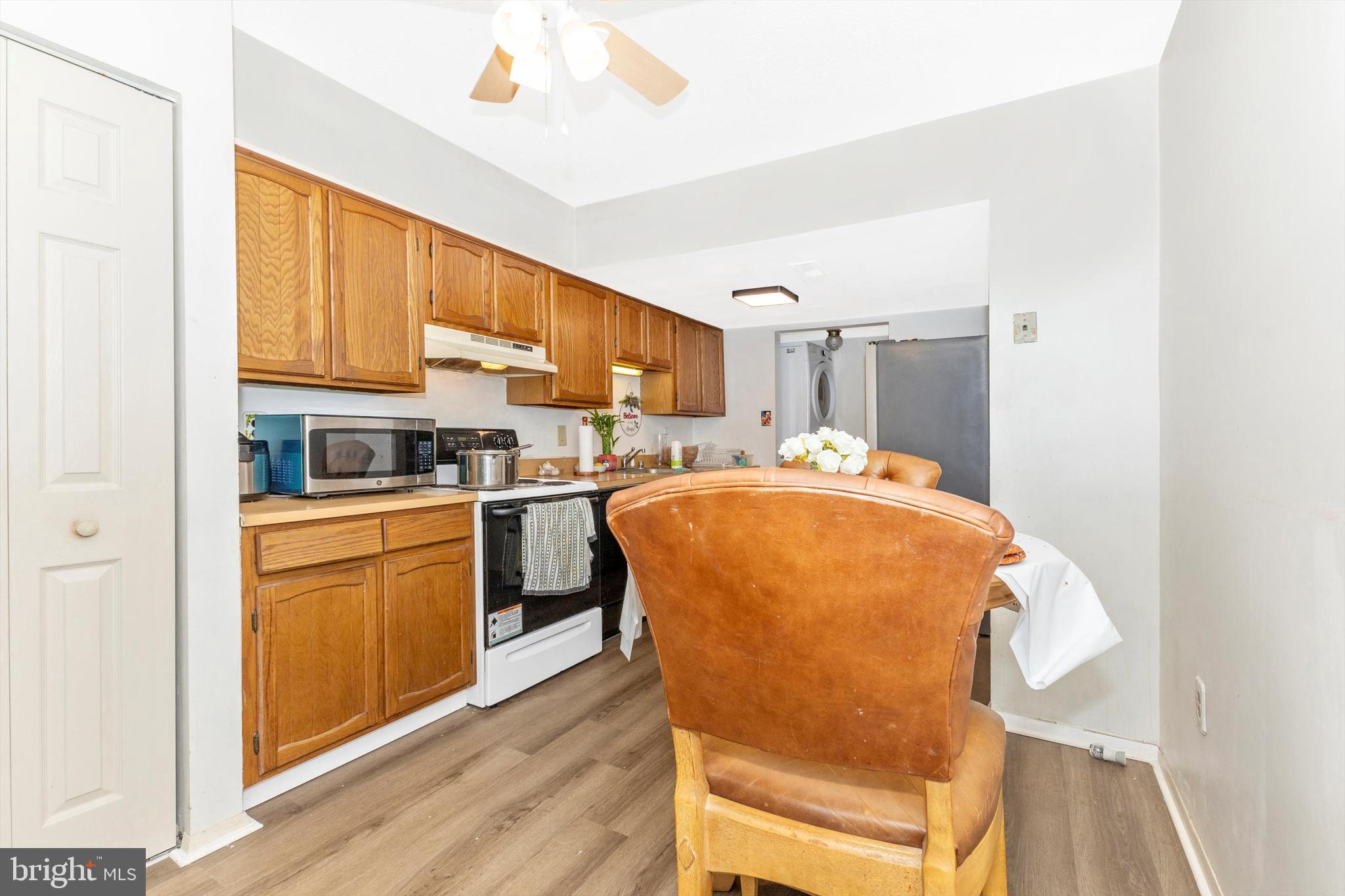 COUNTRYSIDE - Residential