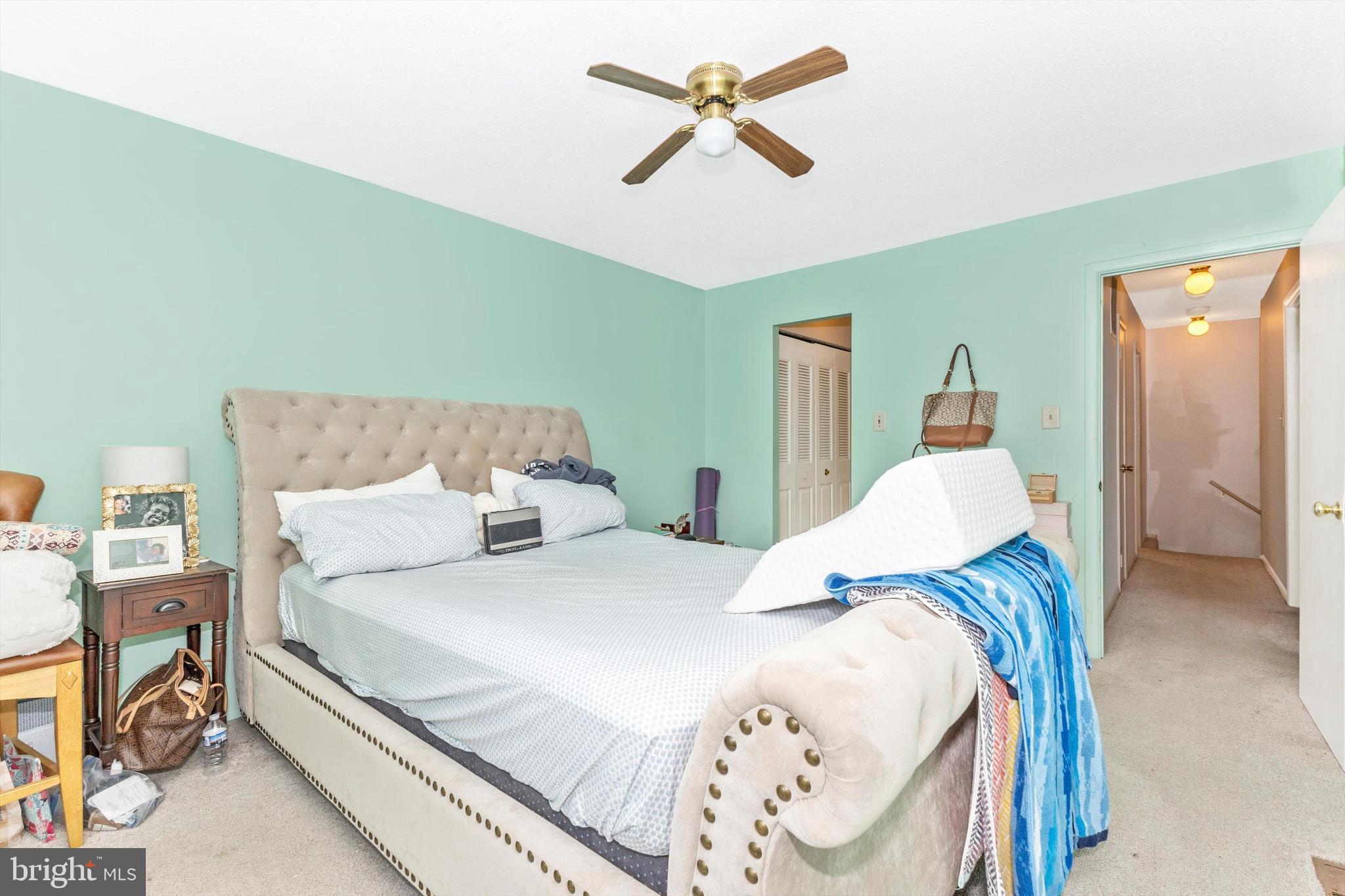 COUNTRYSIDE - Residential