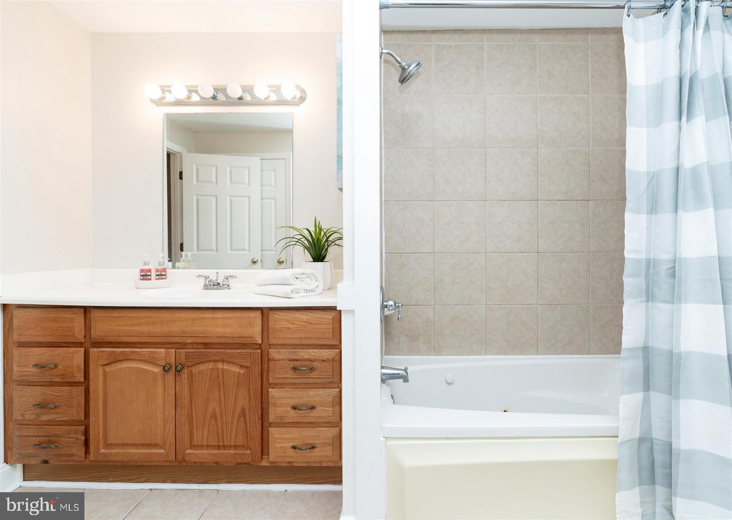 HAMPDEN HISTORIC DISTRICT - Residential