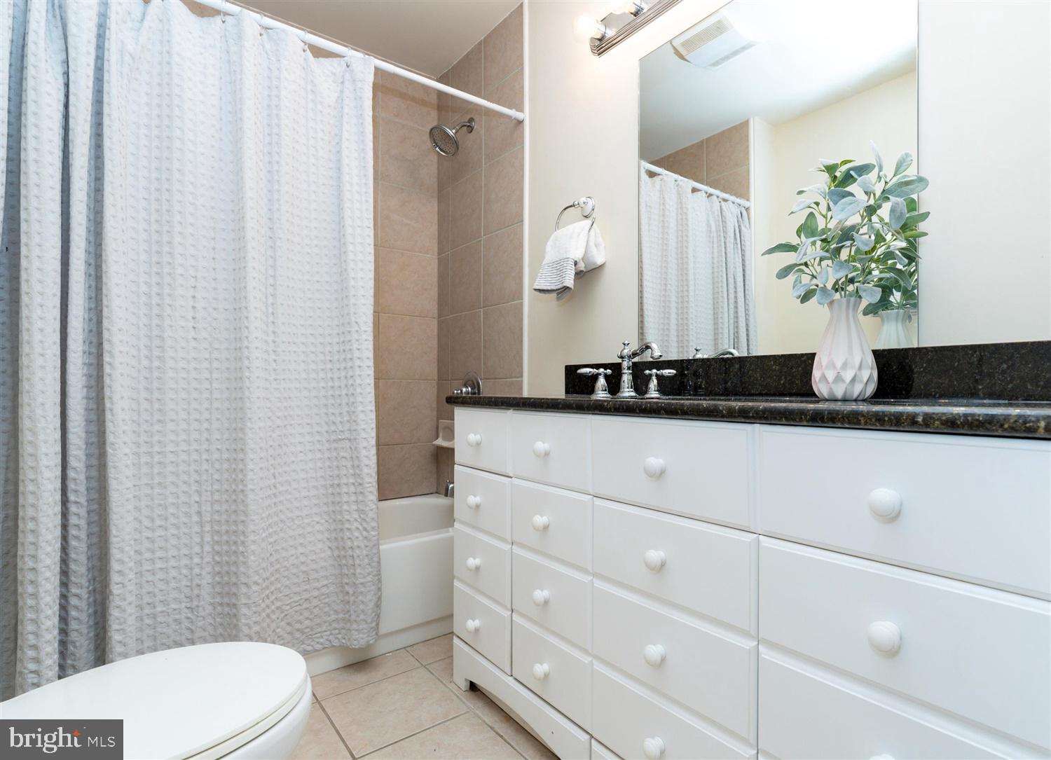 HAMPDEN HISTORIC DISTRICT - Residential