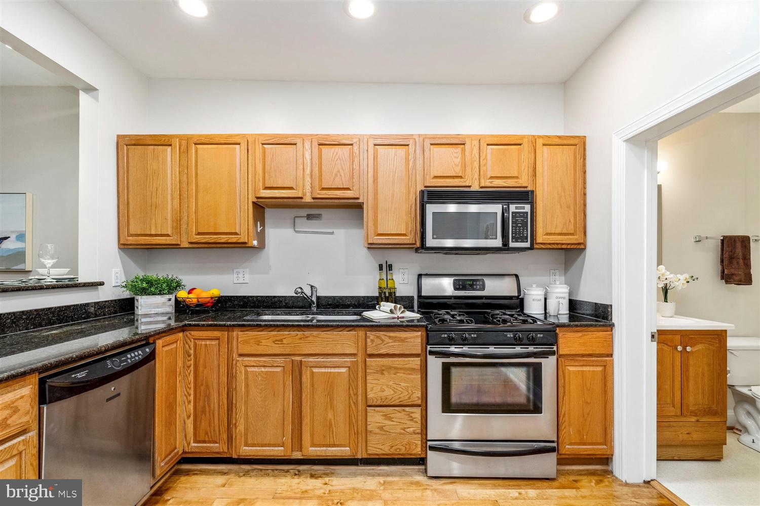 HAMPDEN HISTORIC DISTRICT - Residential