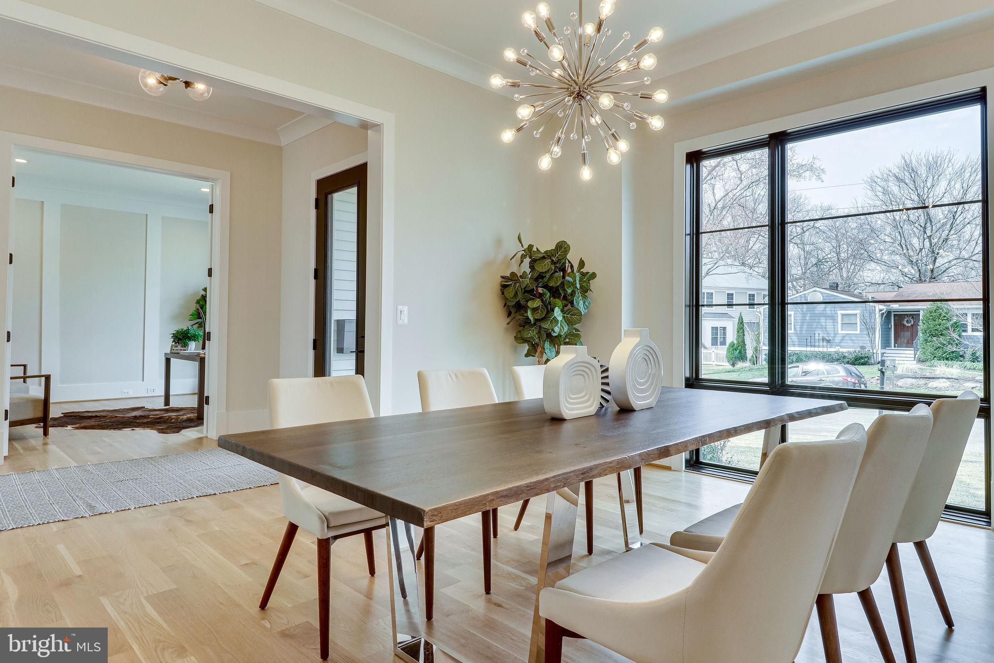 VIENNA WOODS - Residential