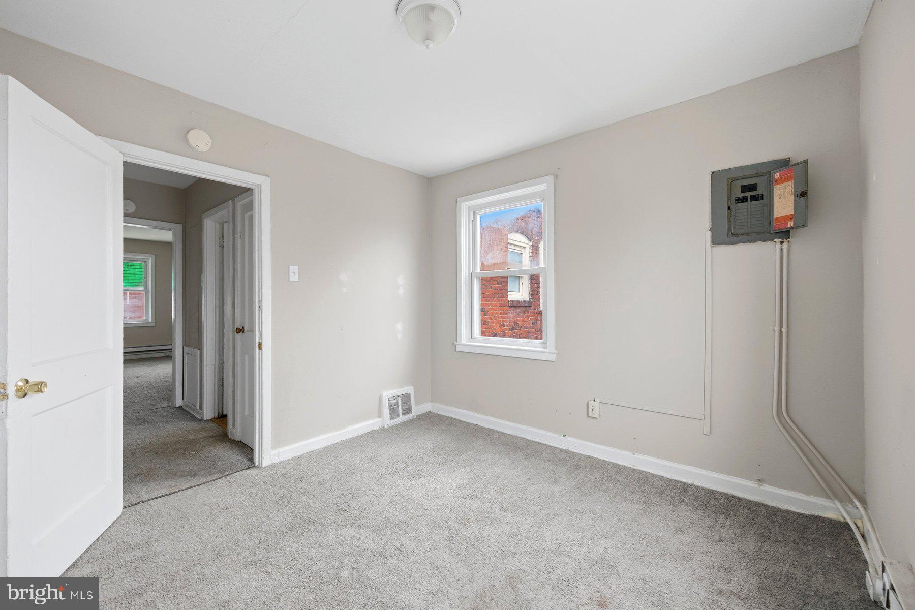 RITCHIE HEIGHTS - Residential