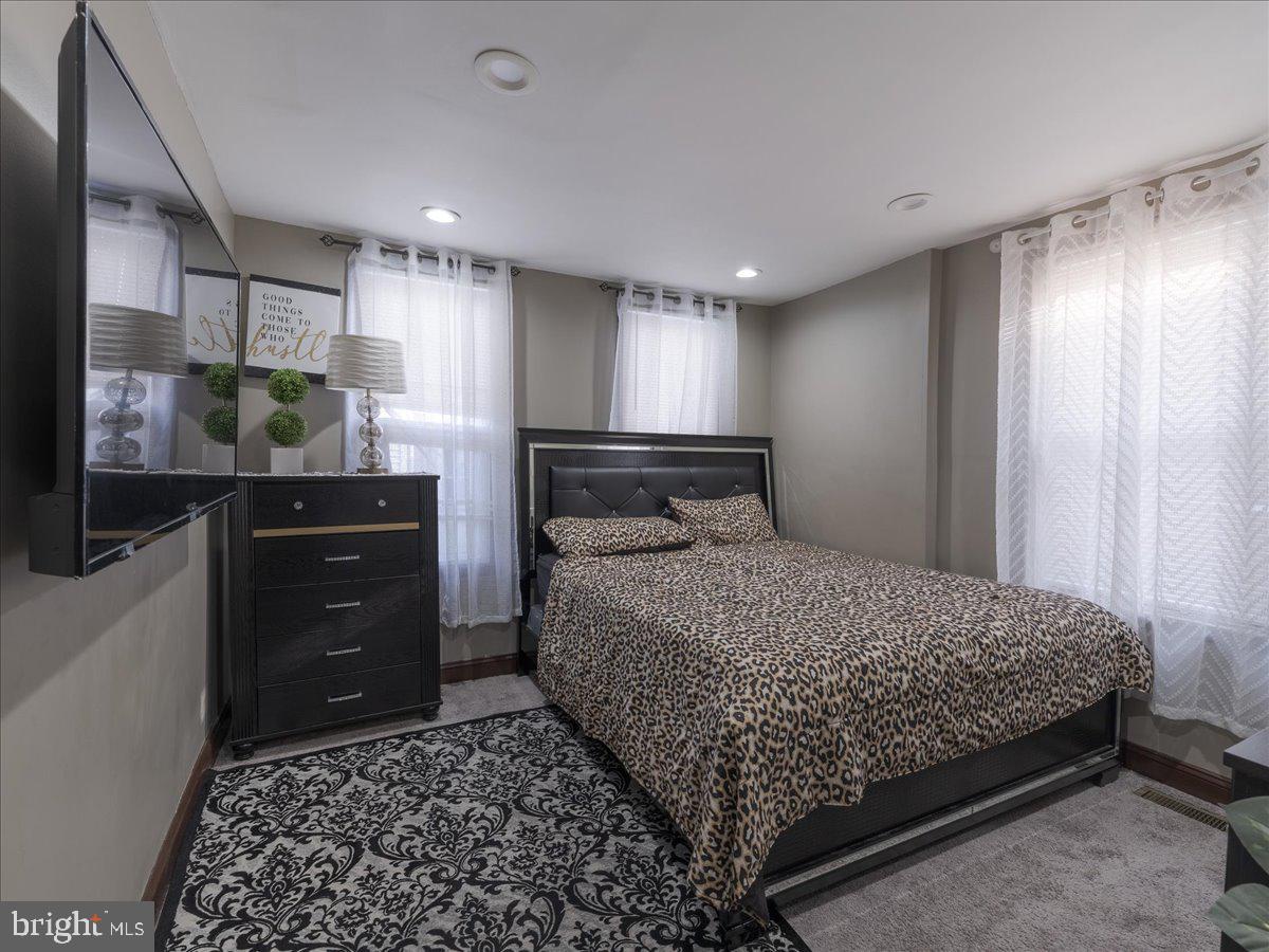 PHILADELPHIA (SOUTH) - Residential