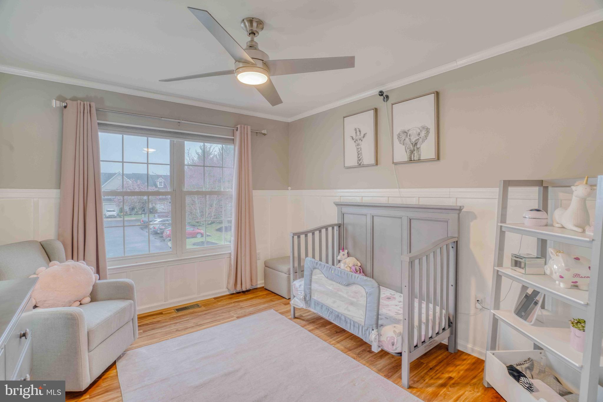 COUNTRY CROSSING - Residential