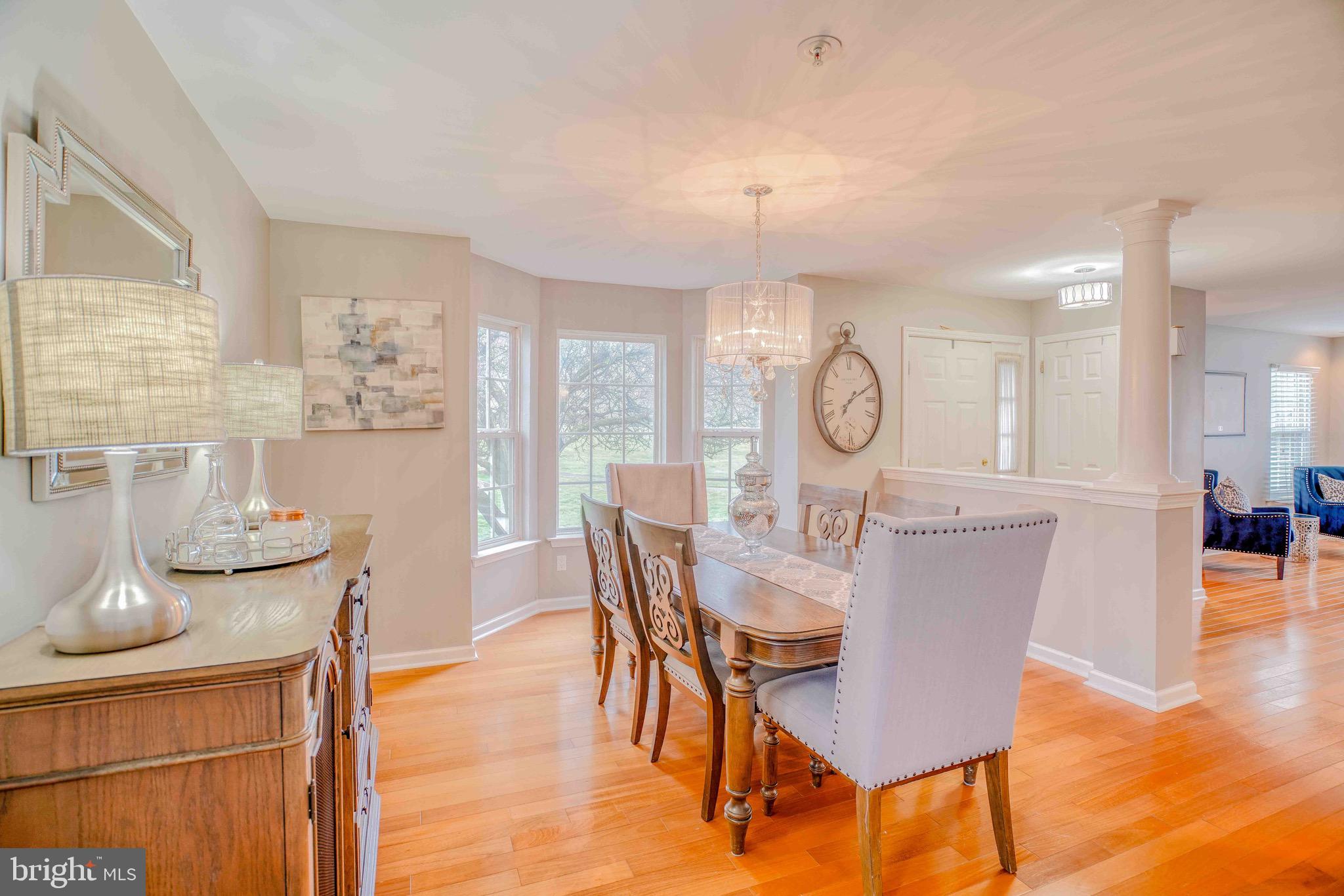 COUNTRY CROSSING - Residential