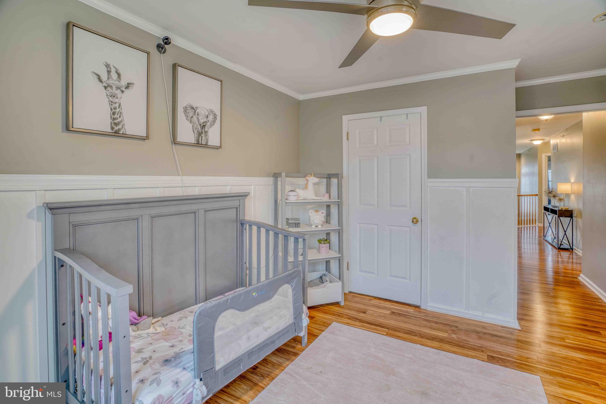 COUNTRY CROSSING - Residential